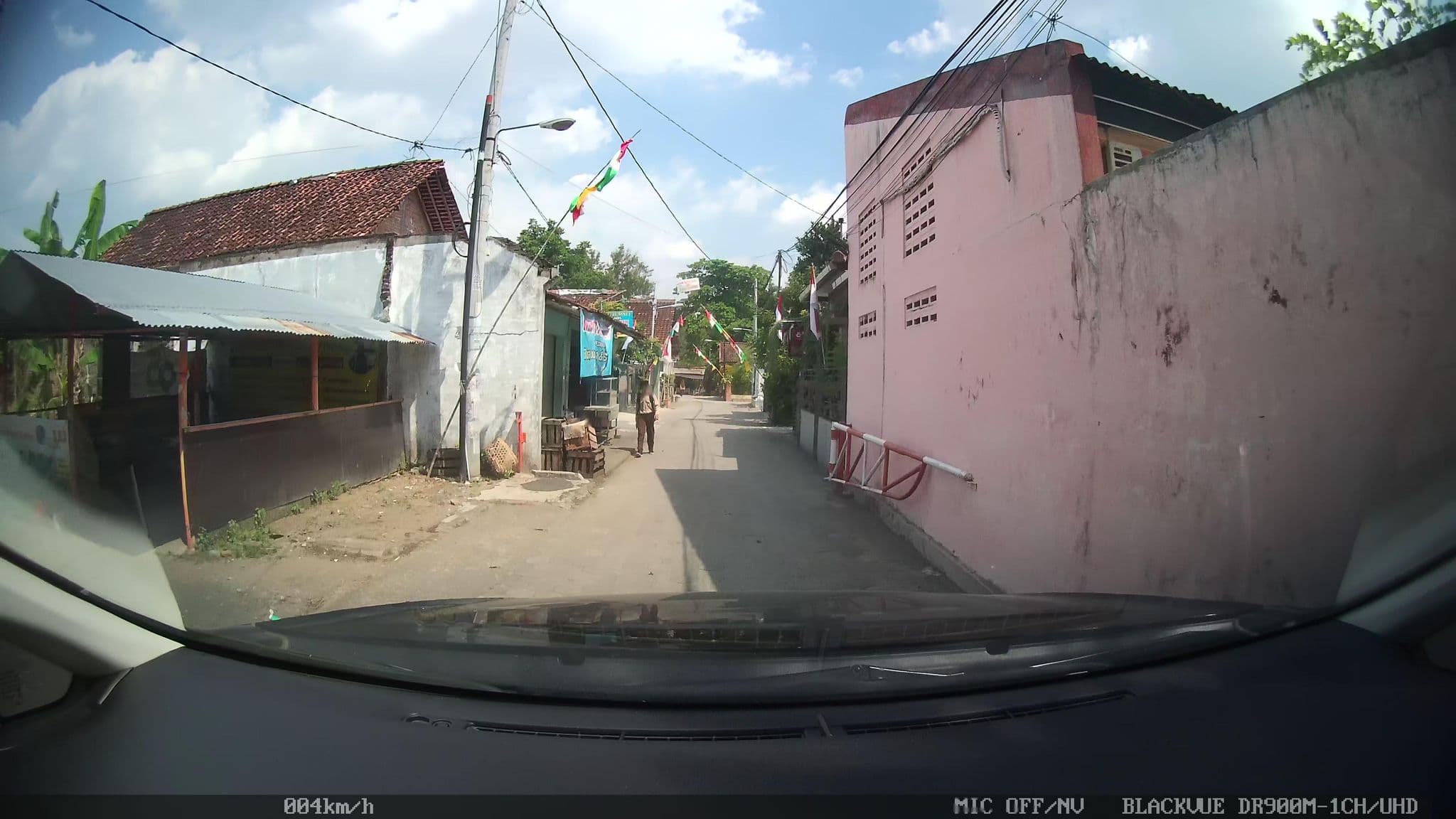 Street view near Hotel Agung Rahayu, Yogyakarta — © kaart5 (CC BY-SA · Mapillary)