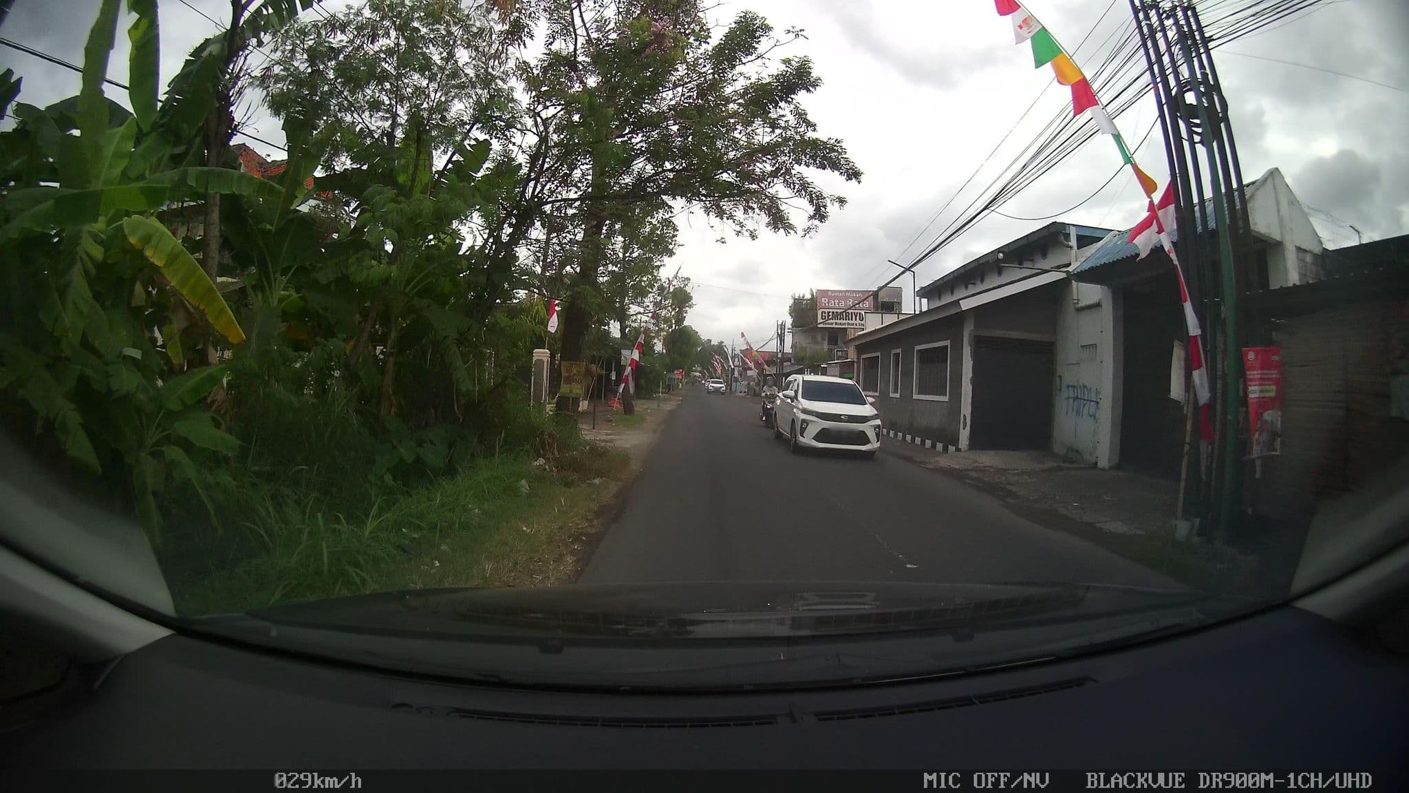 Street view near Joglo Manggisan, Yogyakarta — © kaart_2 (CC BY-SA · Mapillary)