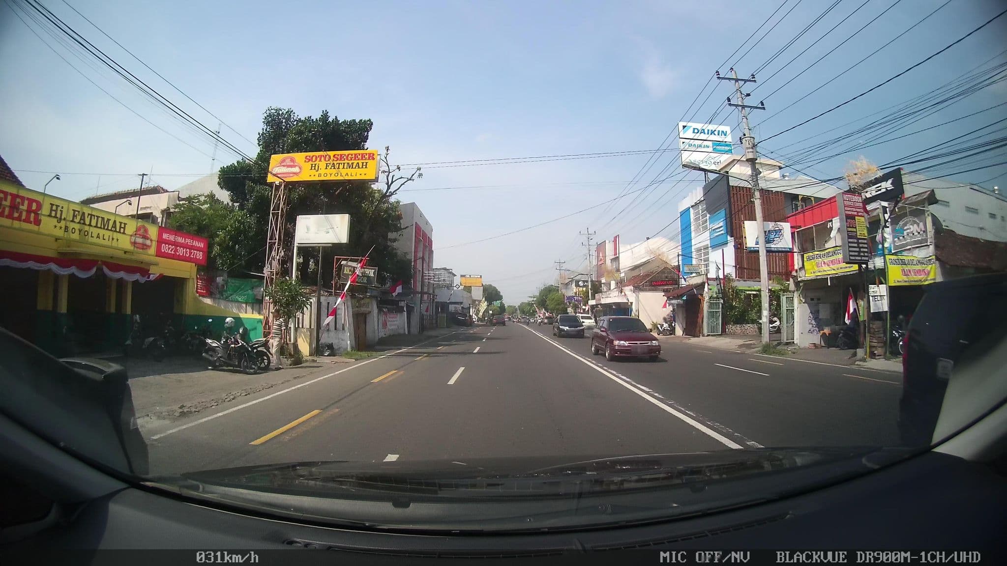 Street view near Hotel Gunung Mas, Yogyakarta — © kaart_2 (CC BY-SA · Mapillary)