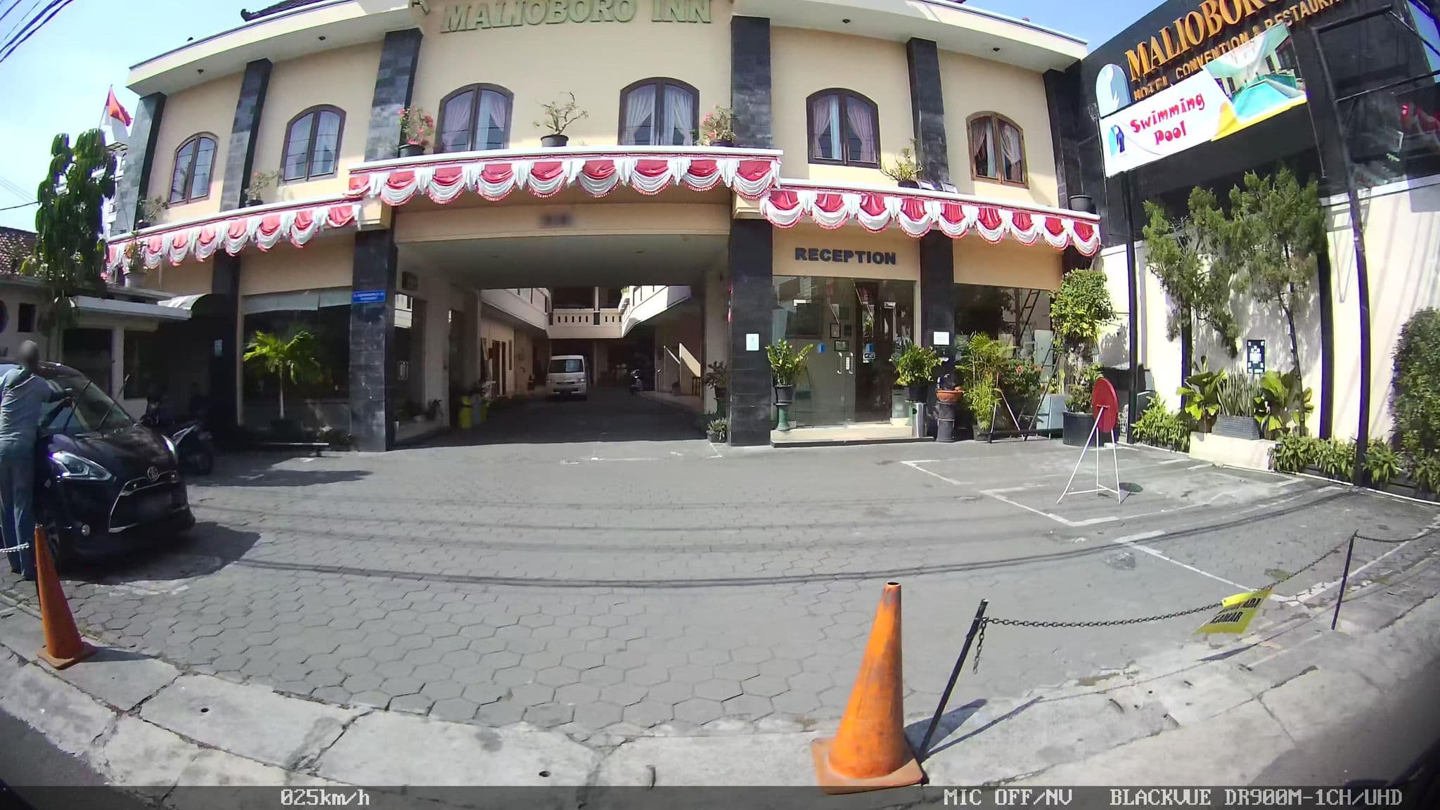 Street view near Regantris, Yogyakarta — © kaart5 (CC BY-SA · Mapillary)