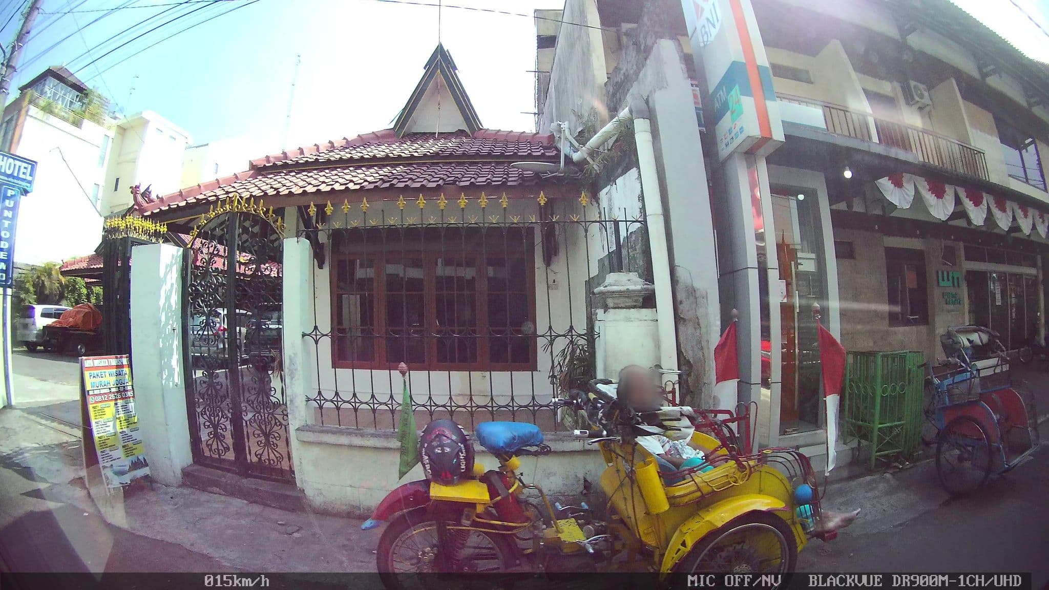 Street view near Hotel Nendra, Yogyakarta — © kaart5 (CC BY-SA · Mapillary)