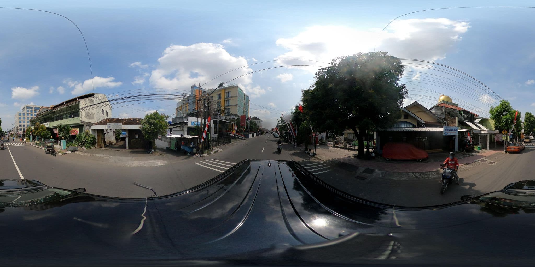 Street view near 5th floor edu hostel, Yogyakarta — © kaart_360 (CC BY-SA · Mapillary)