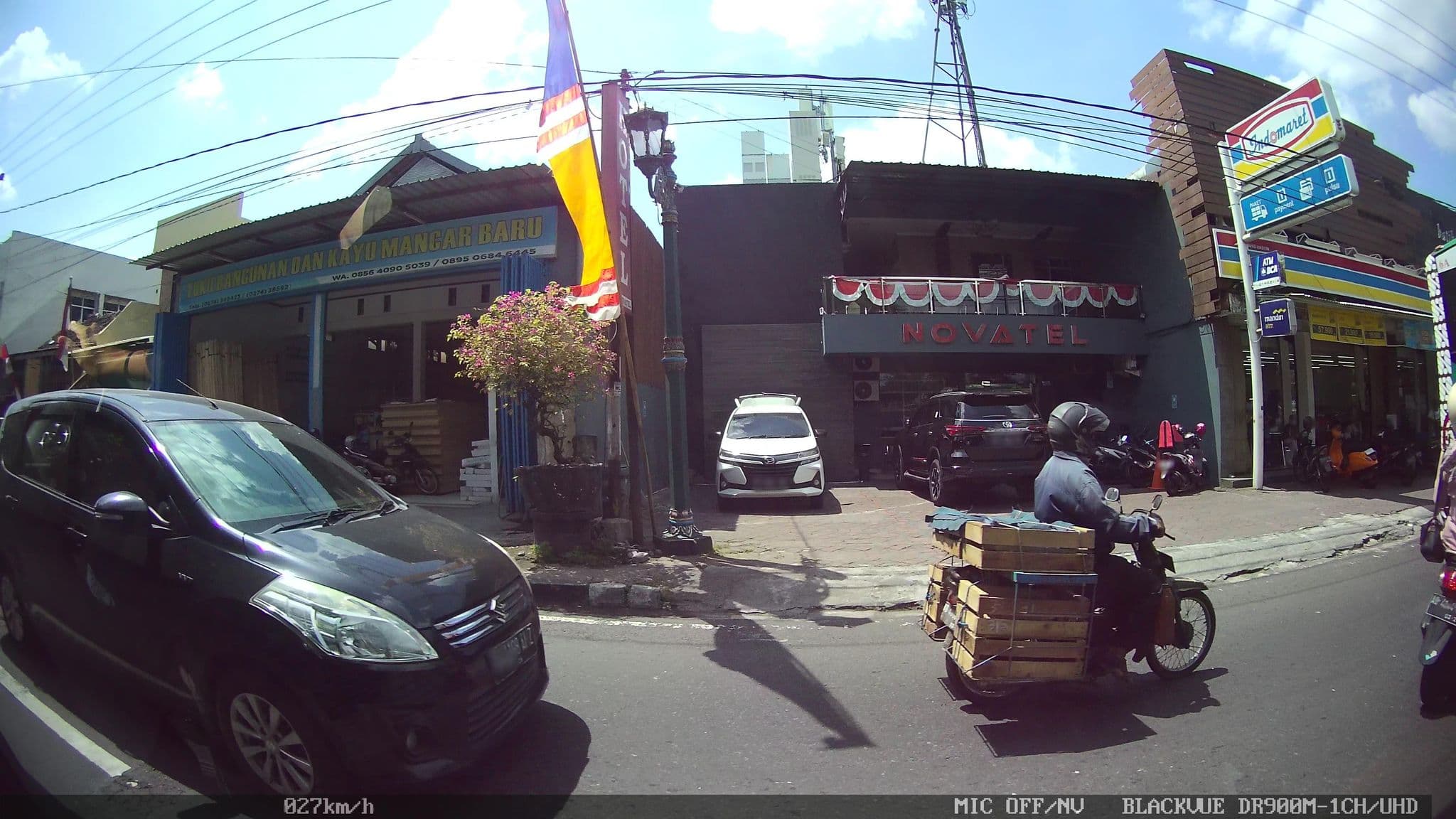 Street view near Hotel Wahid, Yogyakarta — © kaart_1 (CC BY-SA · Mapillary)