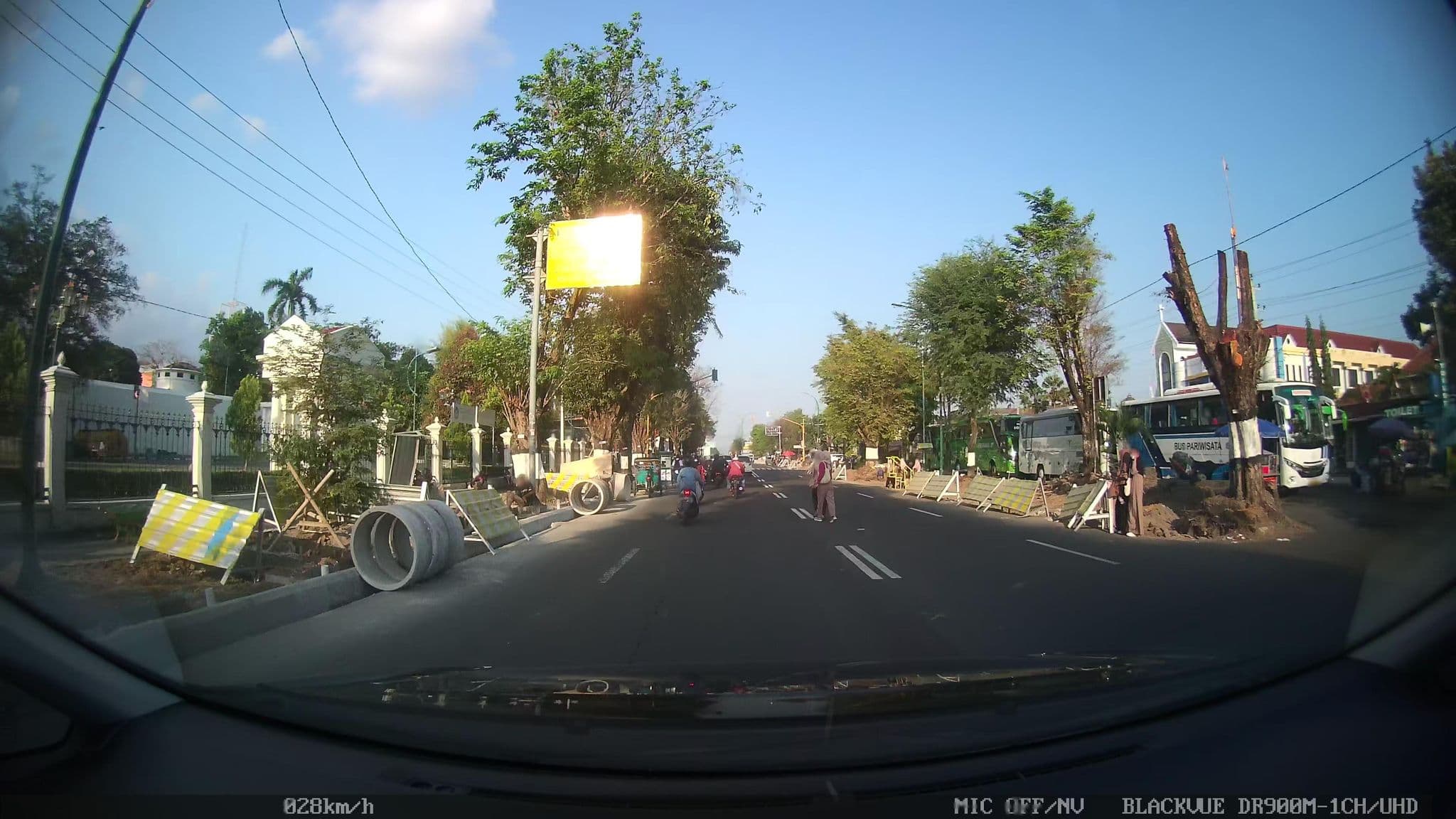 Street view near D'Senopati Malioboro Grand Hotel, Yogyakarta — © kaart_1 (CC BY-SA · Mapillary)