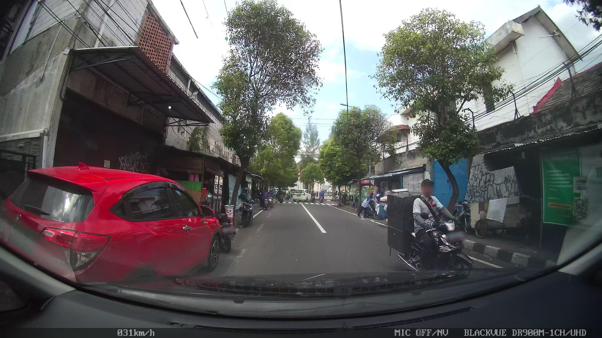 Street view near Hotel Pakuningratan, Yogyakarta — © kaart_1 (CC BY-SA · Mapillary)