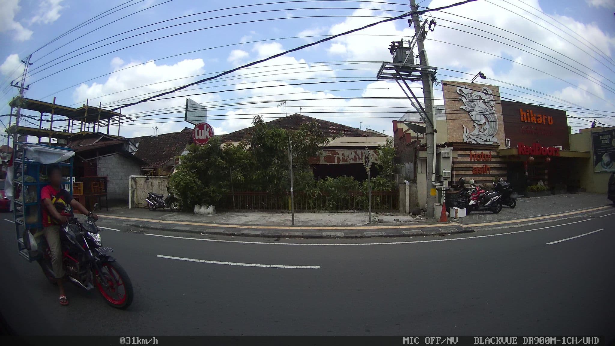Street view near Airy Sleman Colombo 4 Yogyakarta, Yogyakarta — © kaart_1 (CC BY-SA · Mapillary)