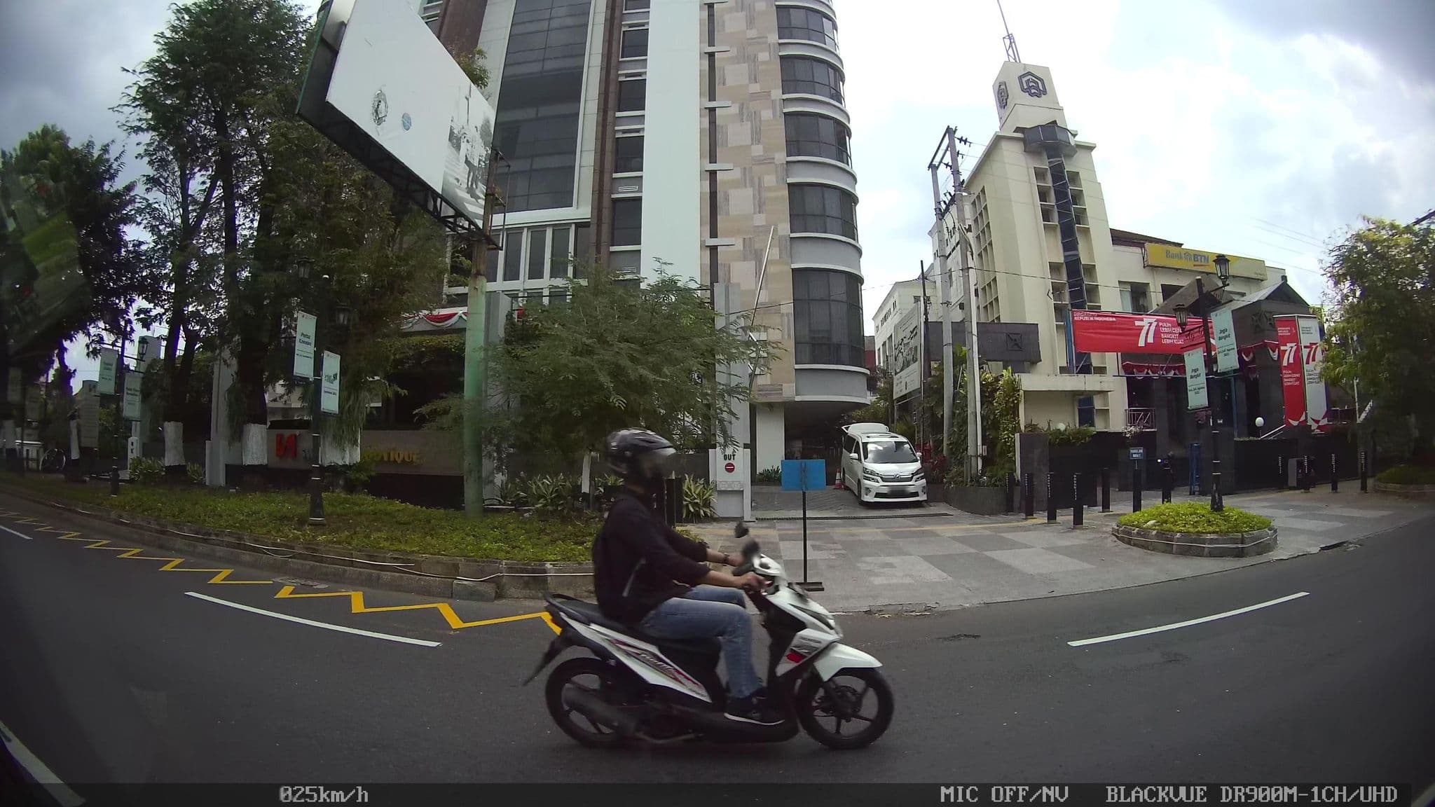 Street view near Indiloka, Yogyakarta — © kaart_2 (CC BY-SA · Mapillary)