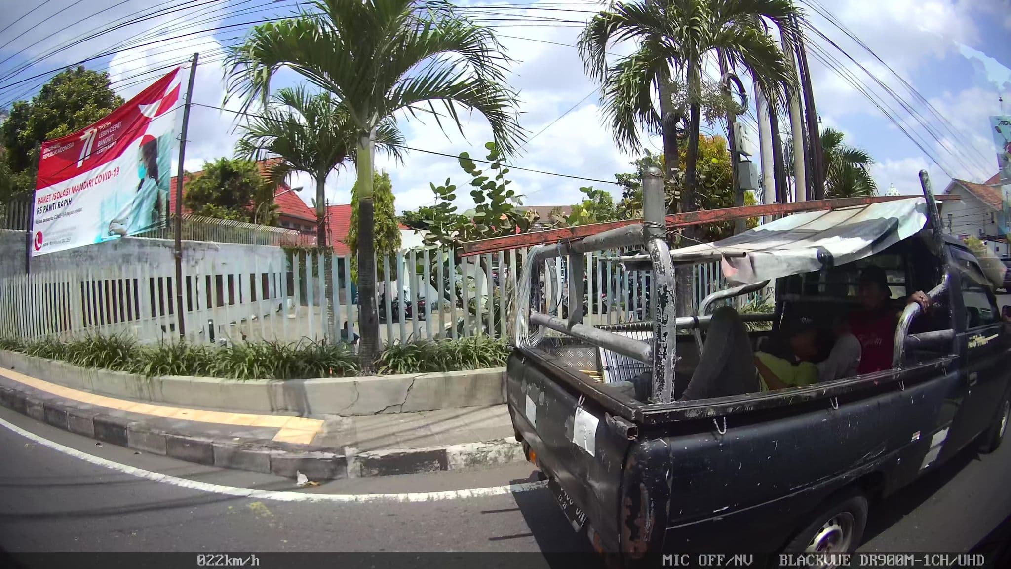 Street view near Cempaka bali homestay, Yogyakarta — © kaart_1 (CC BY-SA · Mapillary)