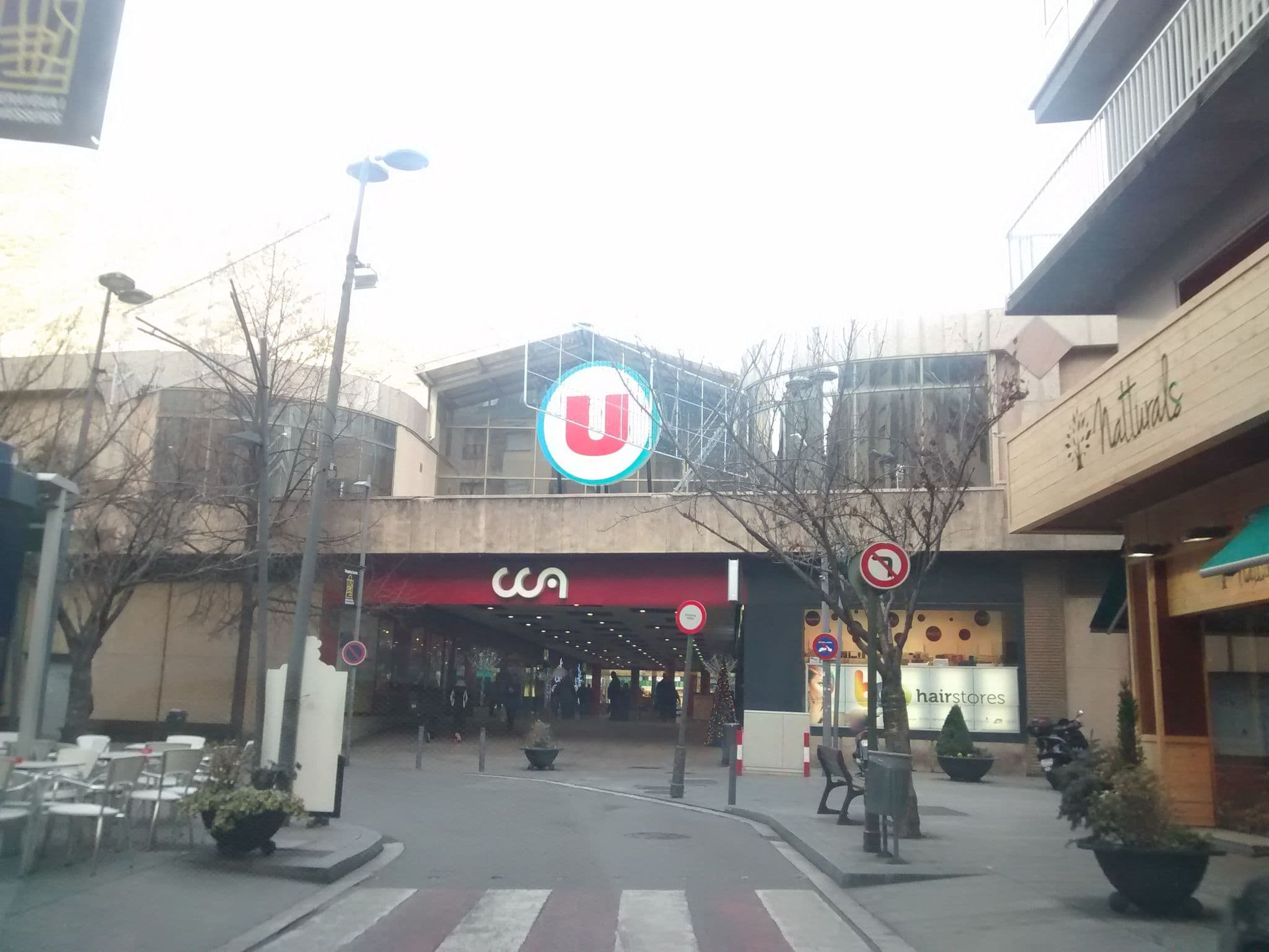 Street view near Hotel Les Fonts, les Escaldes — © egofer (CC BY-SA · Mapillary)