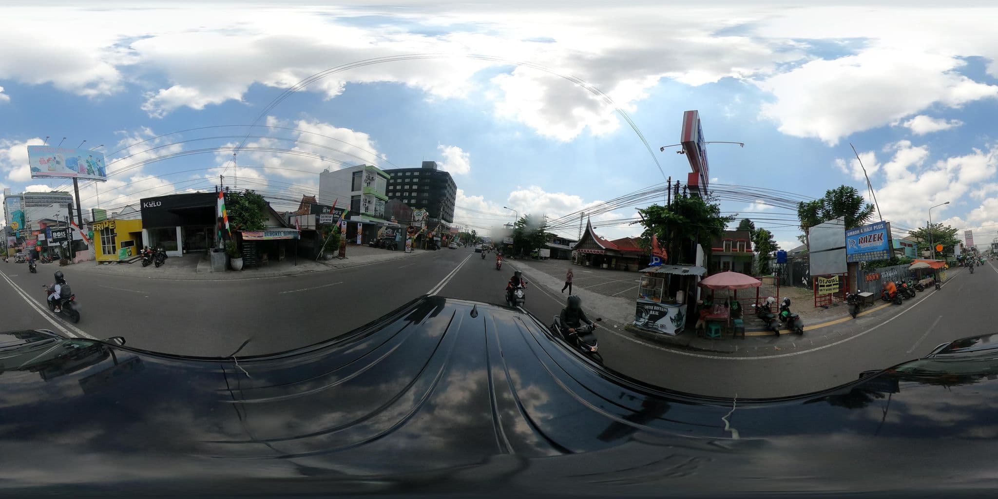 Street view near Cakra Utama Hotel Jl Kaliurang, Melati — © kaart_360 (CC BY-SA · Mapillary)