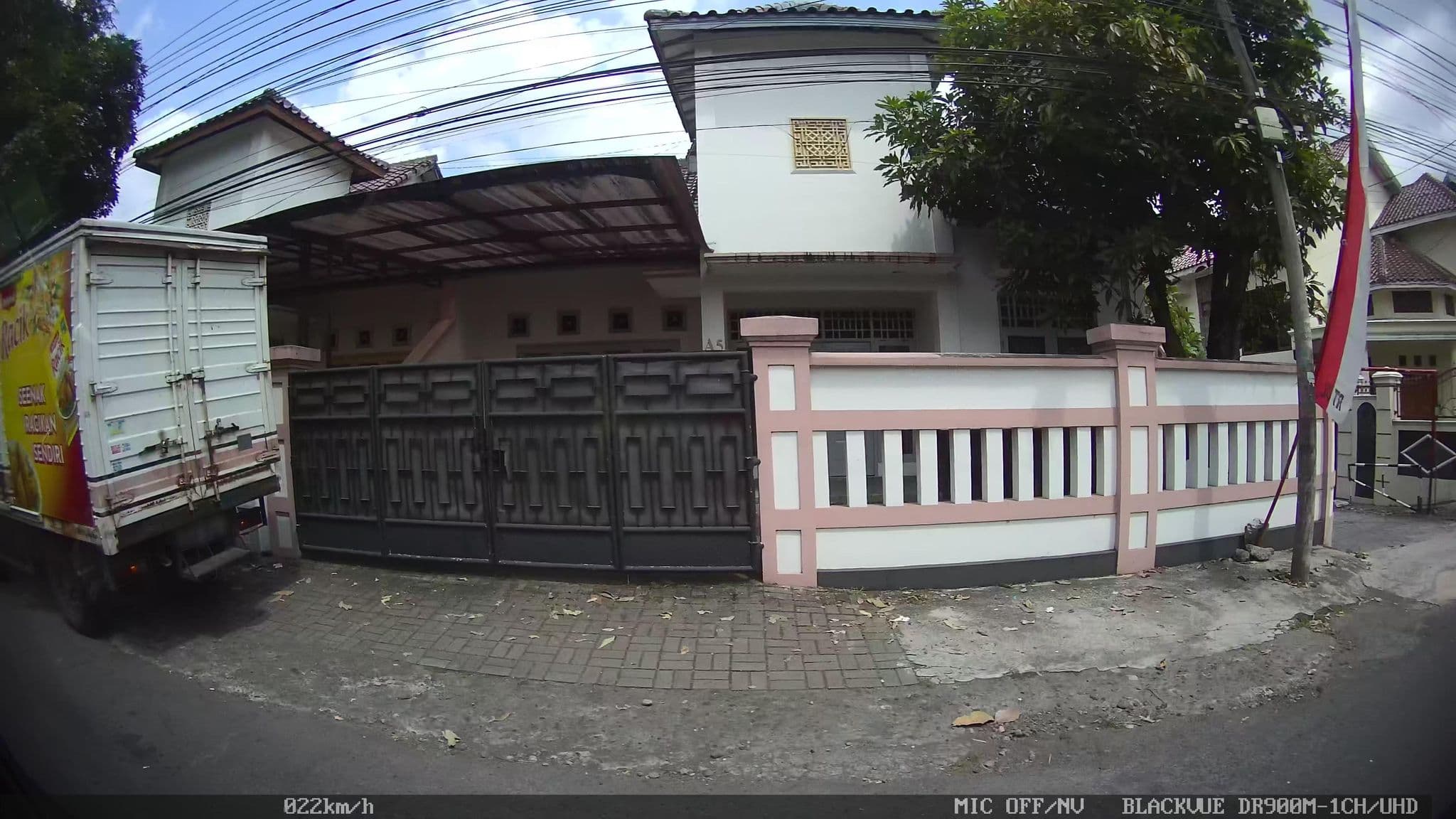 Street view near Wisma Garuda, Melati — © kaart_1 (CC BY-SA · Mapillary)