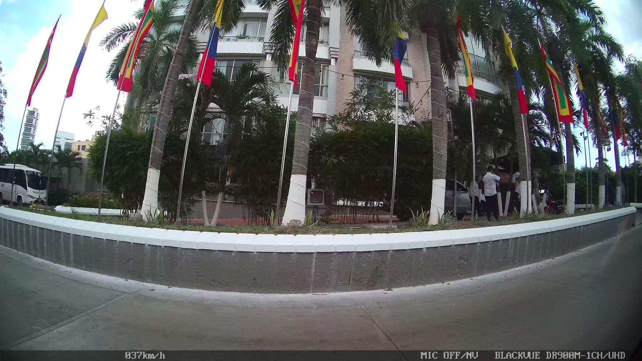 Street view near Hotel Country Internacional, Barranquilla — © kaart_2 (CC BY-SA · Mapillary)