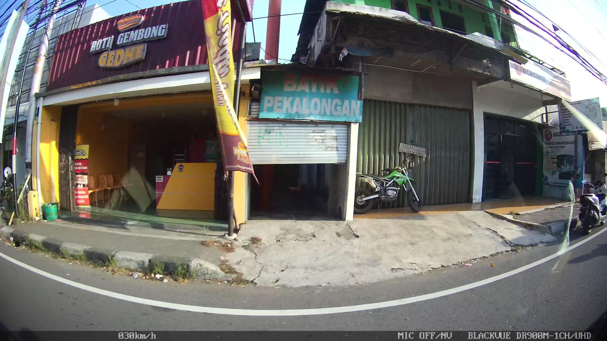 Street view near Peti Mas Hotel, Yogyakarta — © kaart_2 (CC BY-SA · Mapillary)