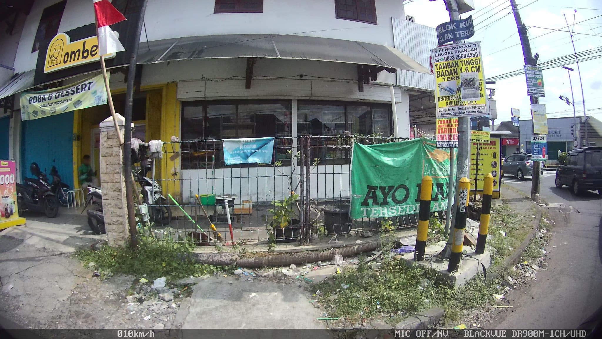 Street view near Airy Eco Maguwoharjo Raya Tajem 19 Yogyakarta, Candi Prambanan — © kaart_1 (CC BY-SA · Mapillary)