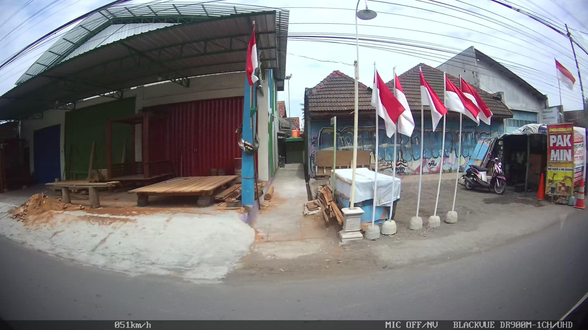 Street view near Grand Hyatt Hotel, Candi Prambanan — © kaart_2 (CC BY-SA · Mapillary)