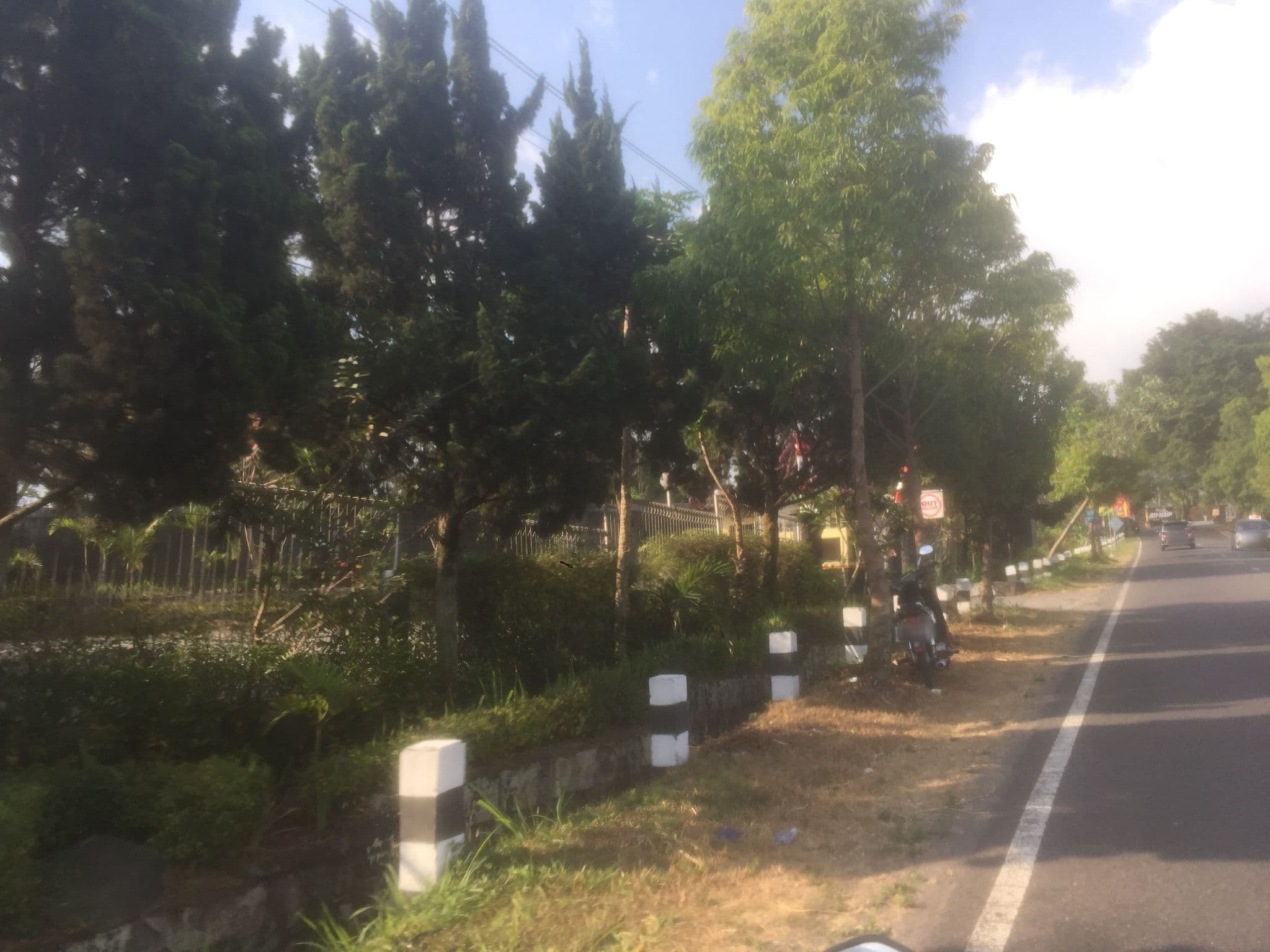 Street view near Paraksari hotel, Sleman — © rifki (CC BY-SA · Mapillary)