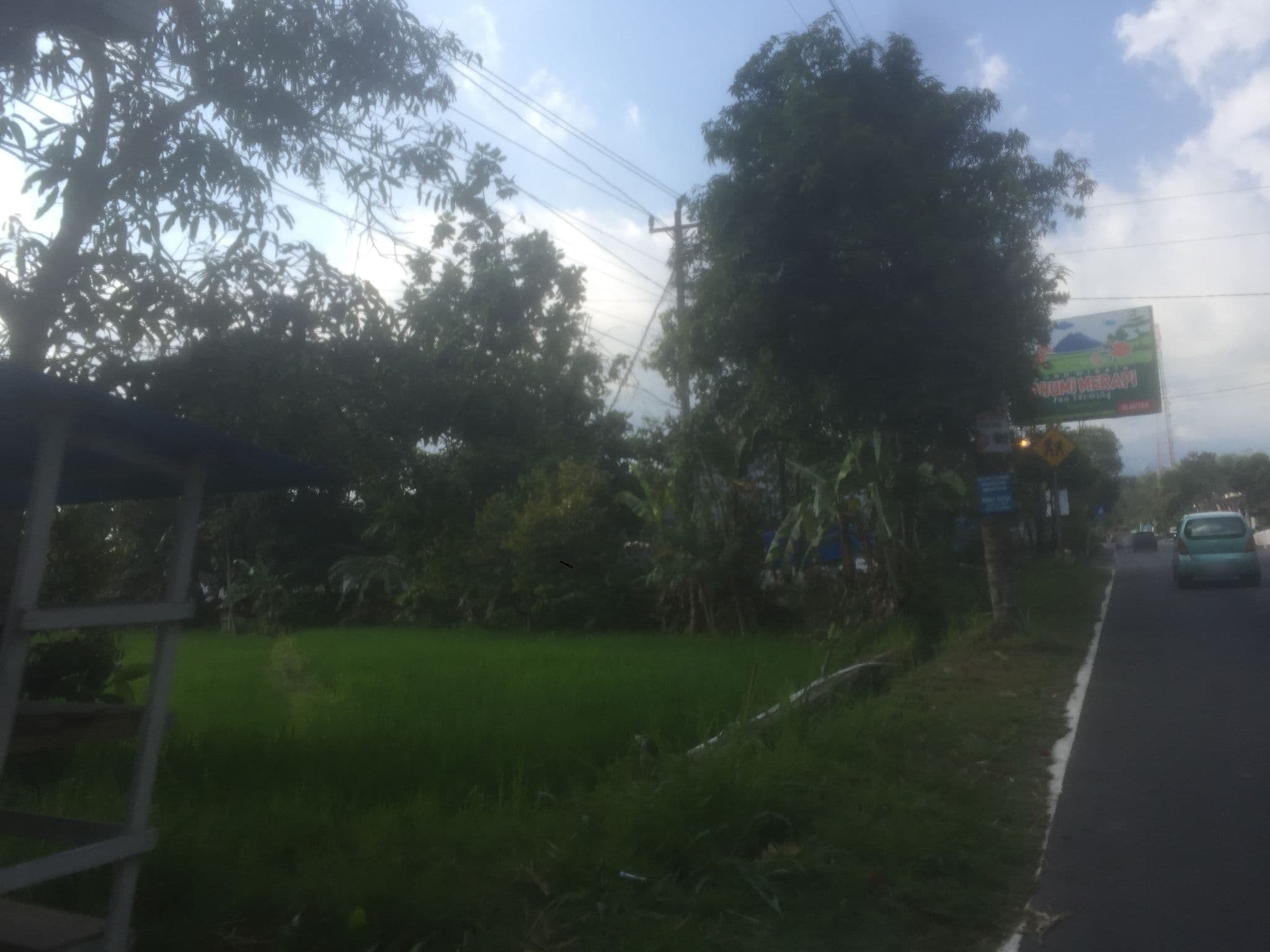 Street view near Sewu Padi Hotel, Sleman — © rifki (CC BY-SA · Mapillary)