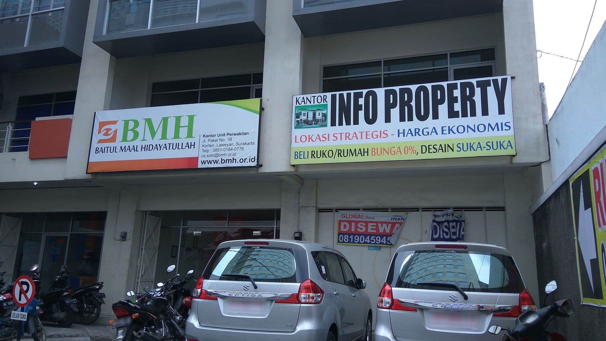 Street view near Fave, Surakarta — © sidik_desuarga (CC BY-SA · Mapillary)