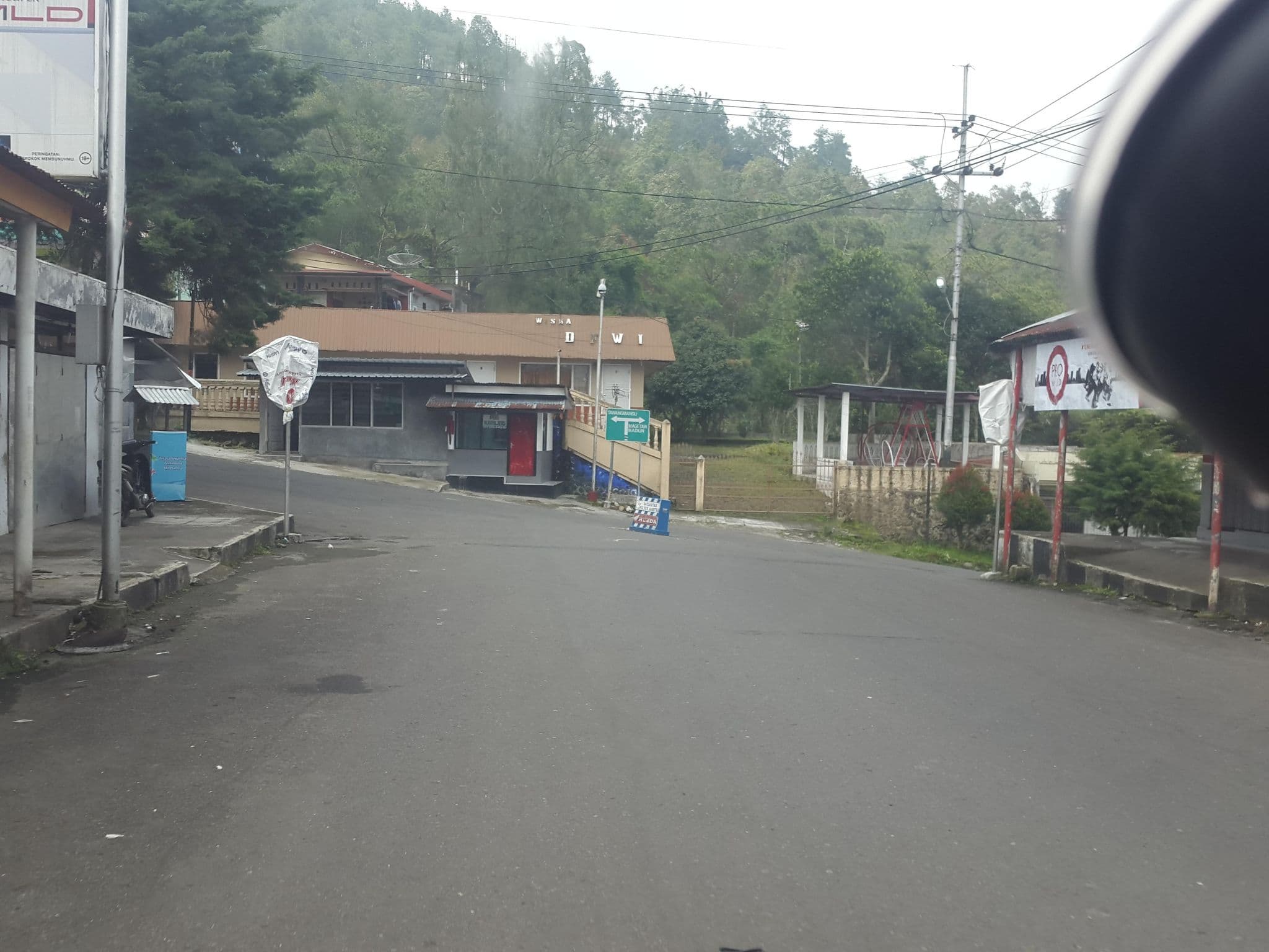 Street view near Hotel Setya Budi Sarangan, Jatiroto — © roadroid (CC BY-SA · Mapillary)