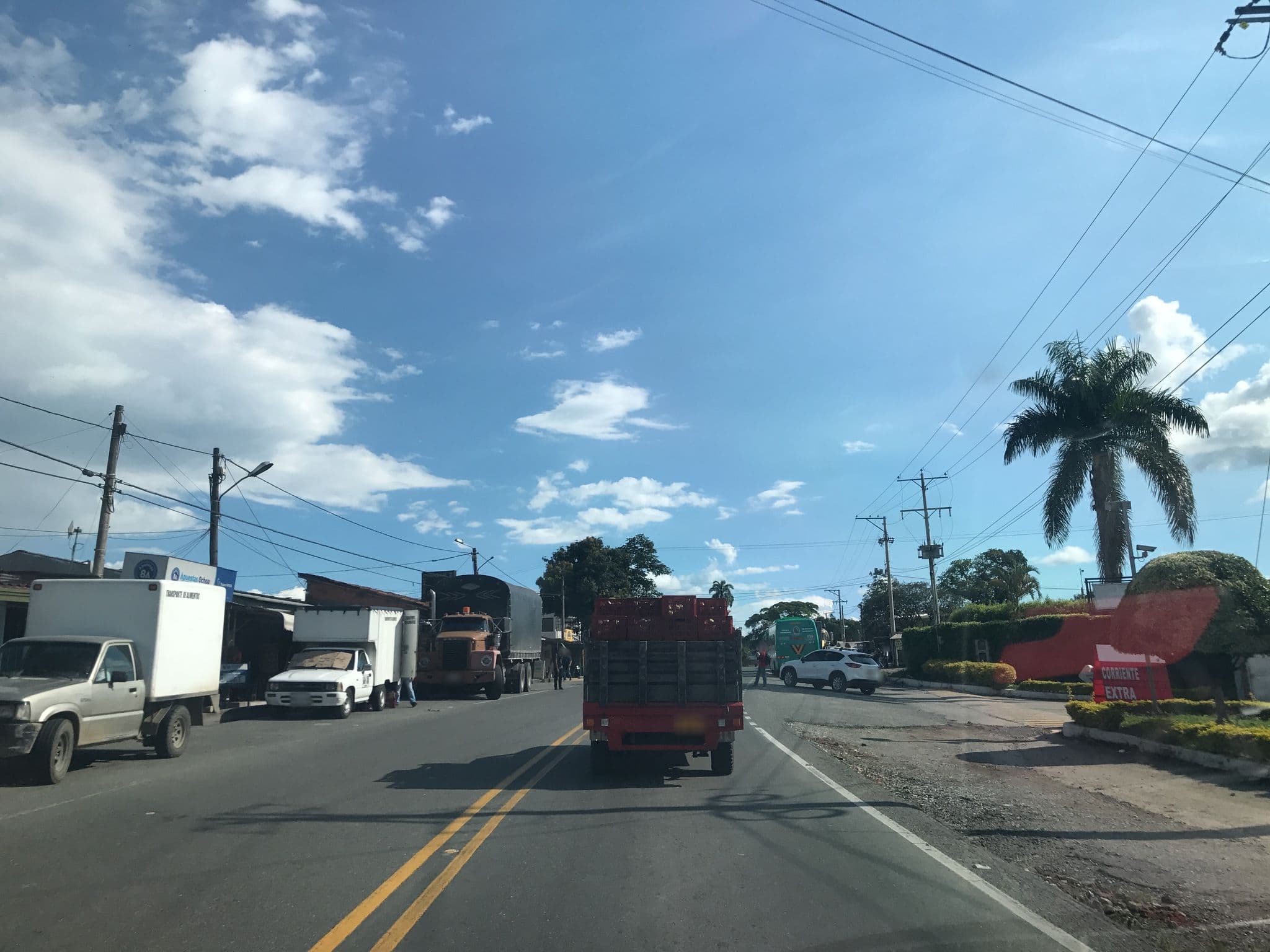 Street view near Ruta Cafetera, La Tebaida — © hj6f (CC BY-SA · Mapillary)