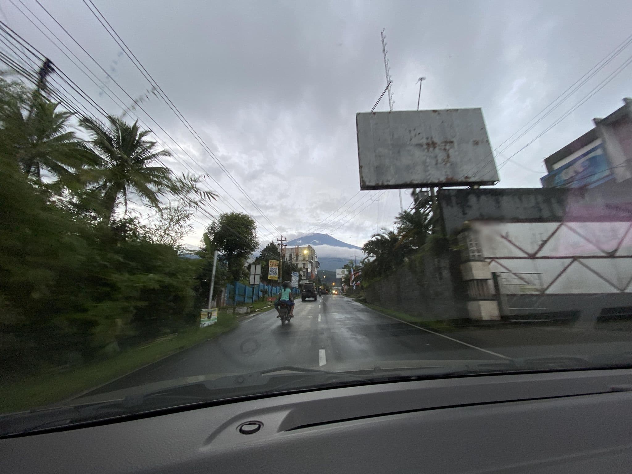 Street view near New Amerta GADING HOTEL, Baturaden — © kikik (CC BY-SA · Mapillary)