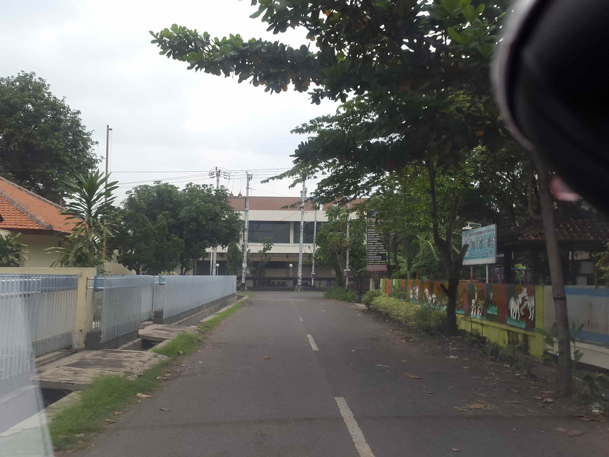 Street view near Ib Homestay, Tegal — © roadroid (CC BY-SA · Mapillary)