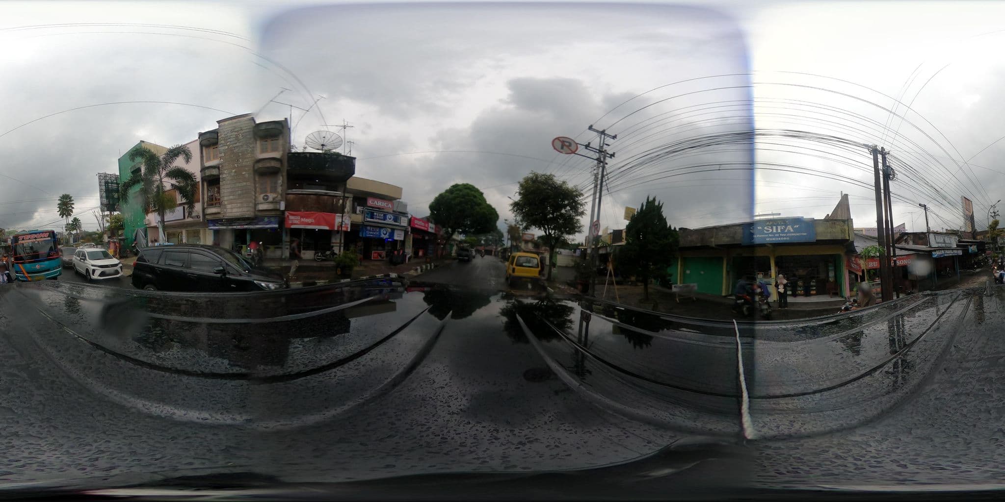 Street view near Hotel Sri Kencono (yp), Wonosobo — © rgtm_ryuiki (CC BY-SA · Mapillary)