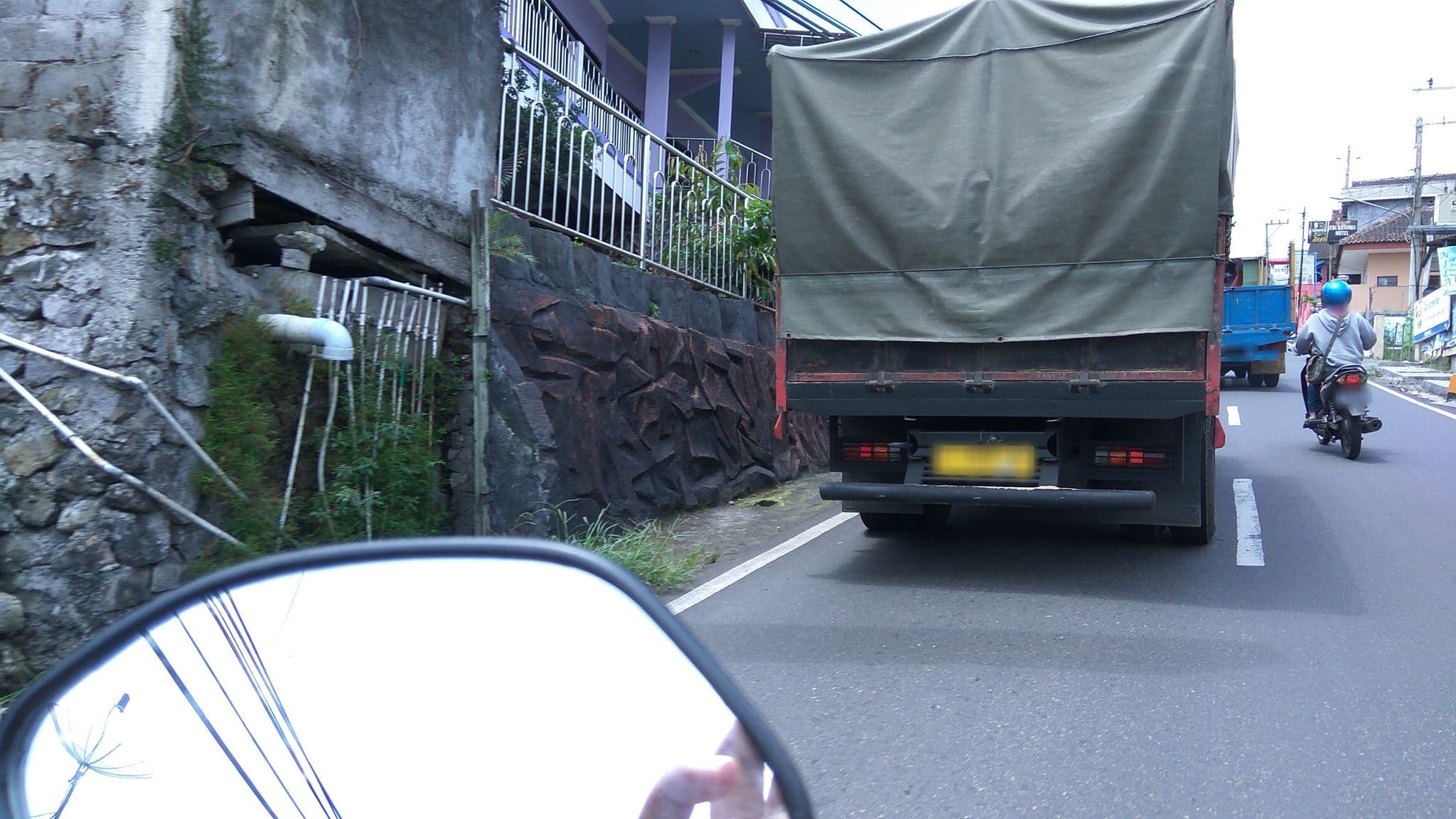 Street view near Citra Dewi 1, Ambarawa — © arizalkawamuna (CC BY-SA · Mapillary)