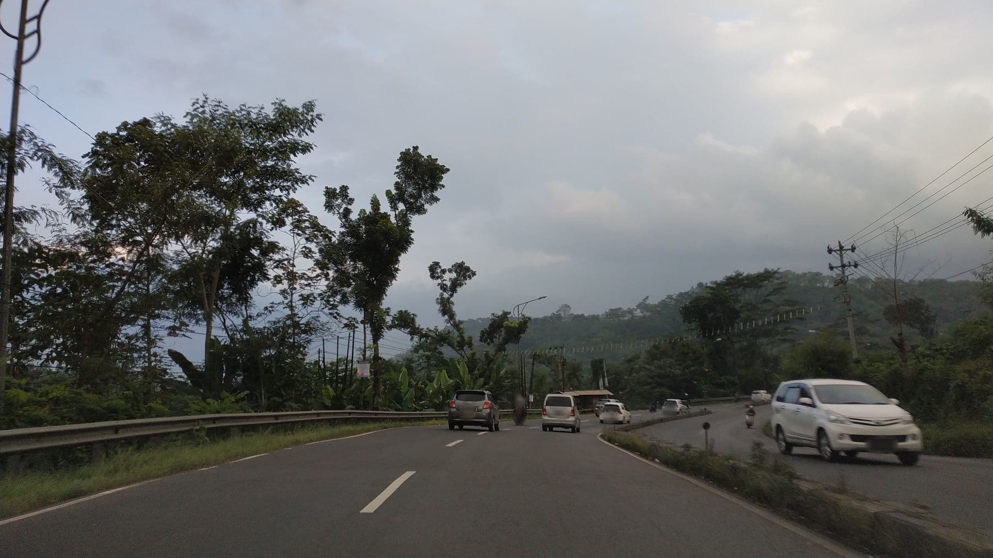 Street view near Green Valley Resort, Ambarawa — © fadlilaa (CC BY-SA · Mapillary)
