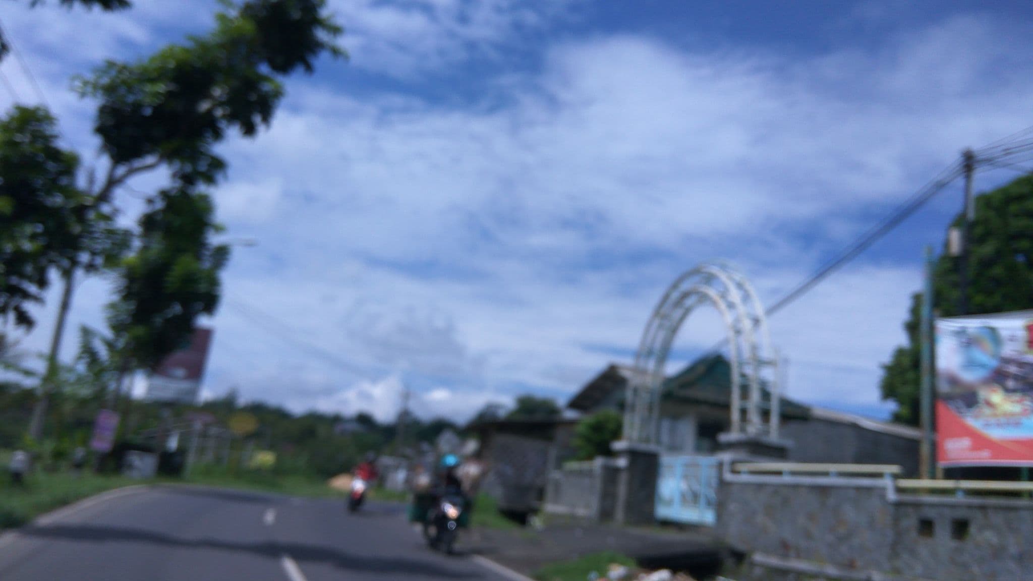Street view near Votel De Bandungan Resort, Ambarawa — © sidik_desuarga (CC BY-SA · Mapillary)