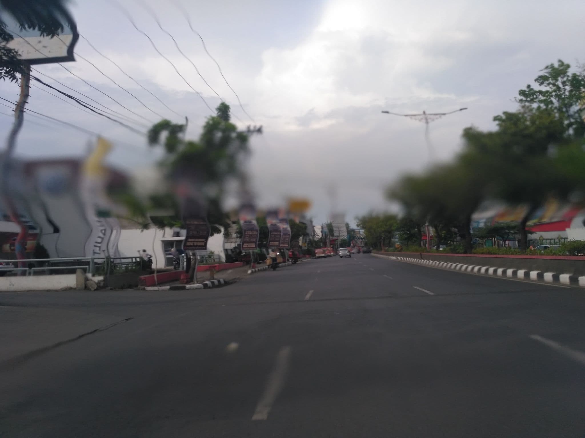 Street view near Aularis Hotel, Semarang — © nicolas_samosir (CC BY-SA · Mapillary)
