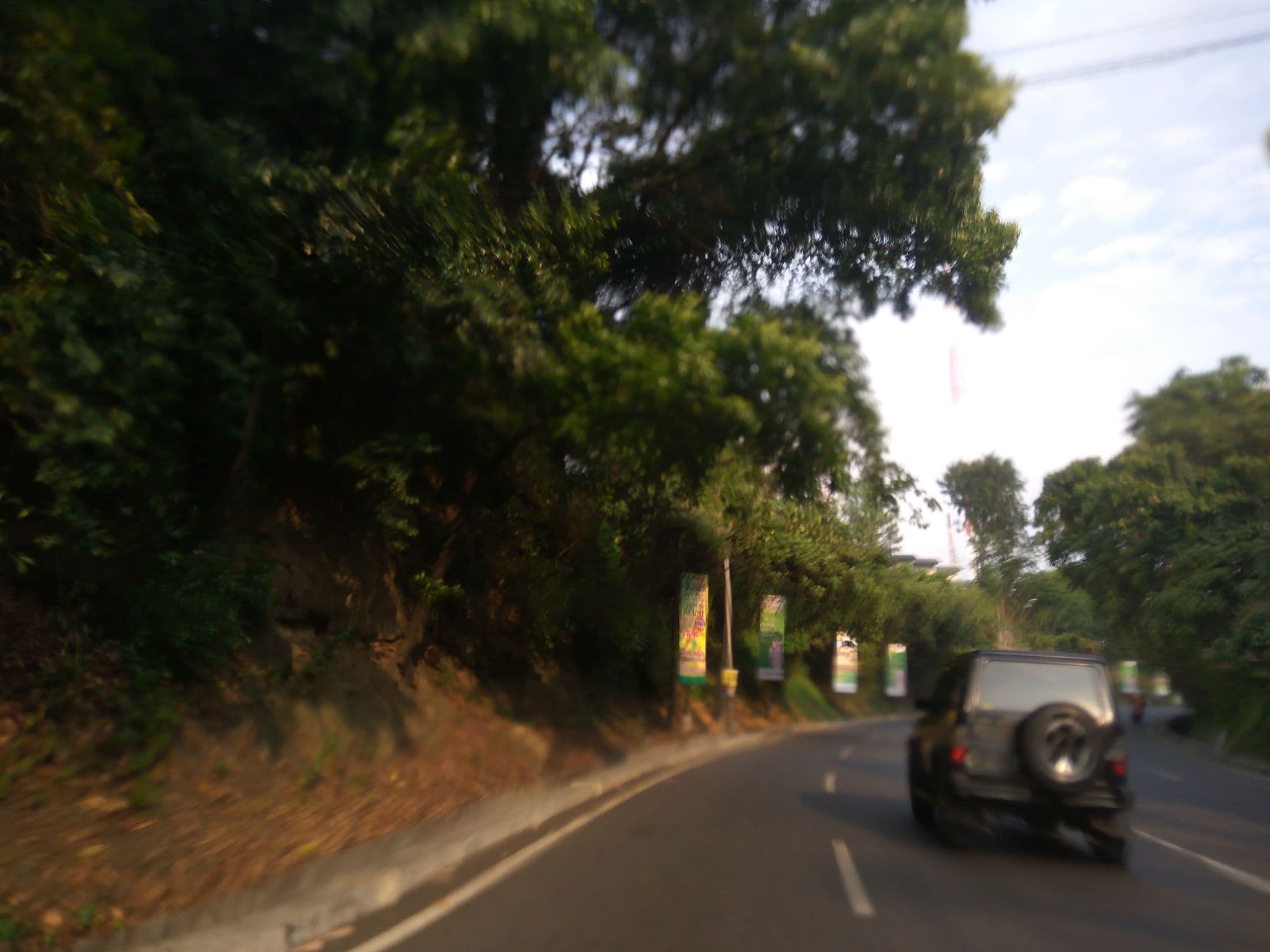 Street view near Hotel Bukit Asri, Semarang — © nicolas_samosir (CC BY-SA · Mapillary)