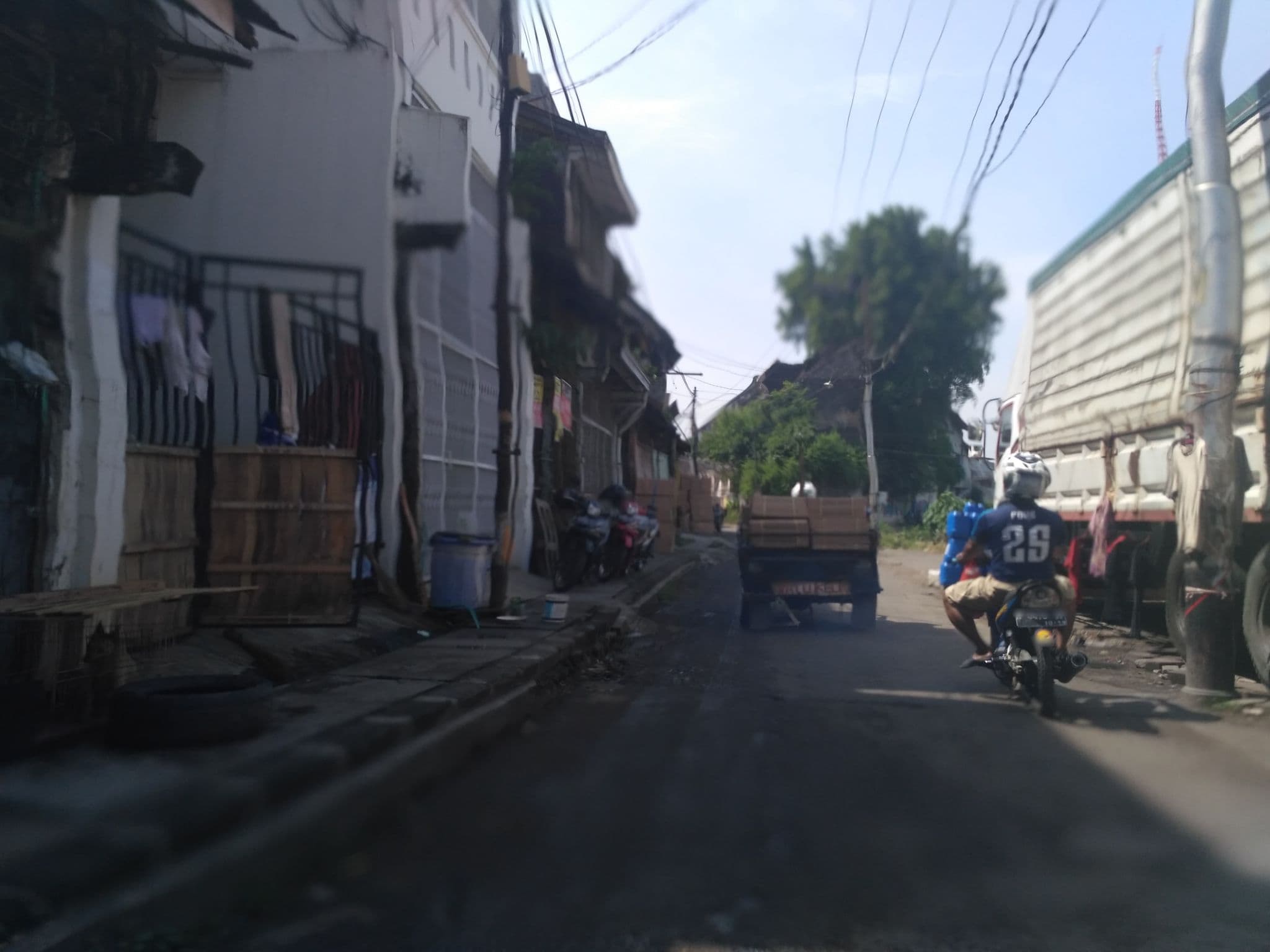 Street view near Ventura Residence, Semarang — © nicolas_samosir (CC BY-SA · Mapillary)