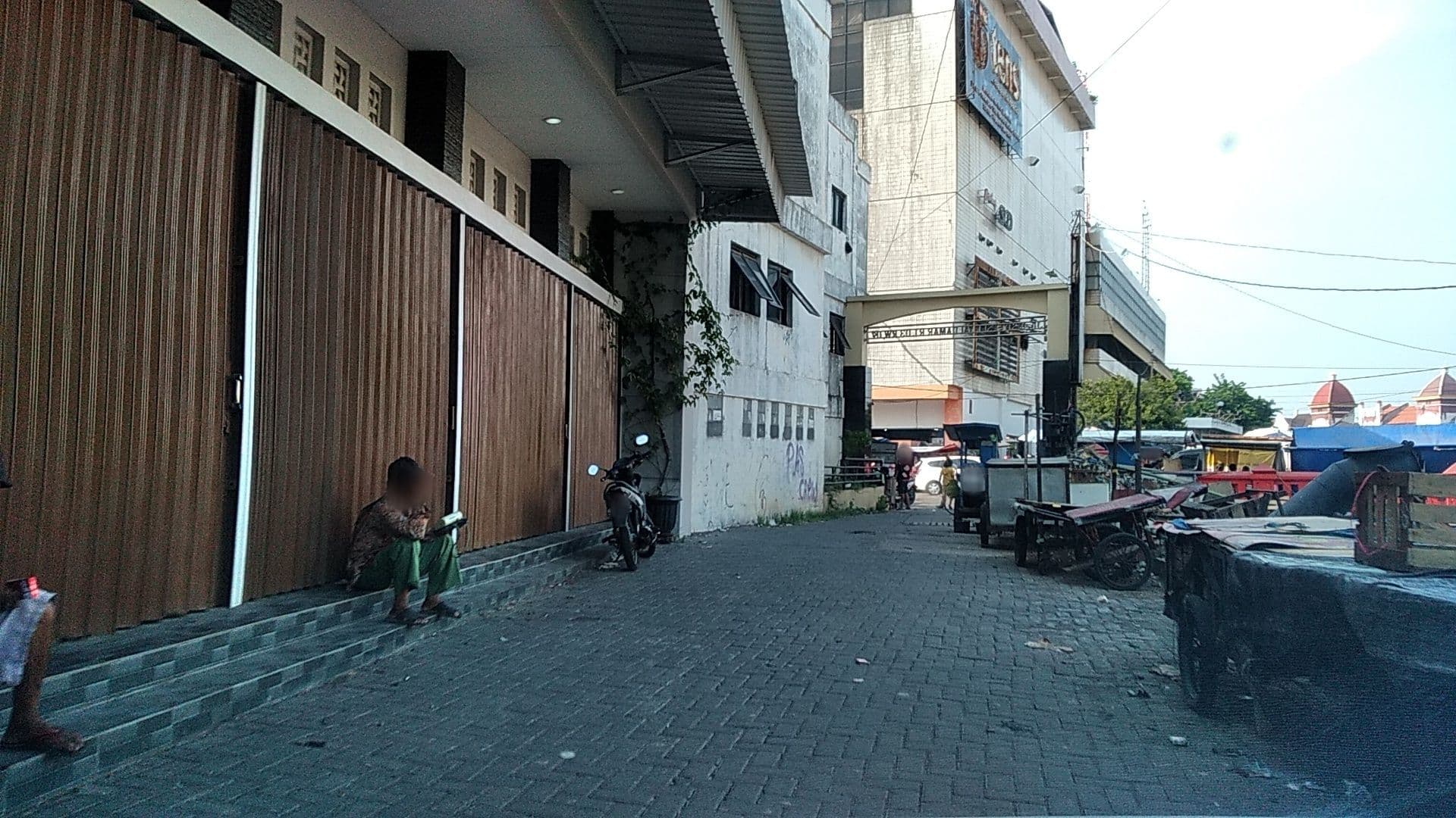 Street view near Leidy's chamber, Semarang — © roadroid (CC BY-SA · Mapillary)