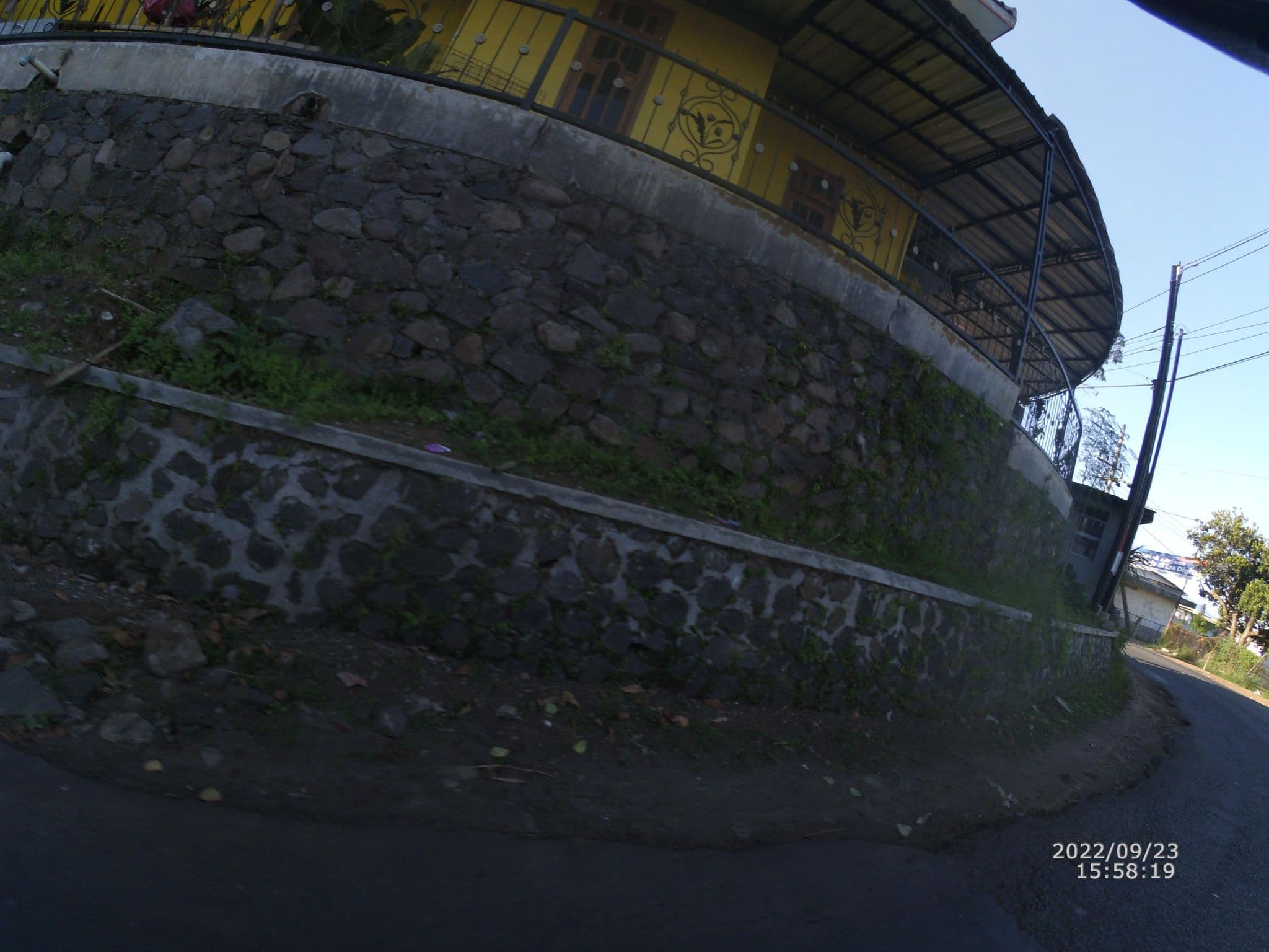 Street view near Sinta Homestay, Batu — © maphunter_id (CC BY-SA · Mapillary)
