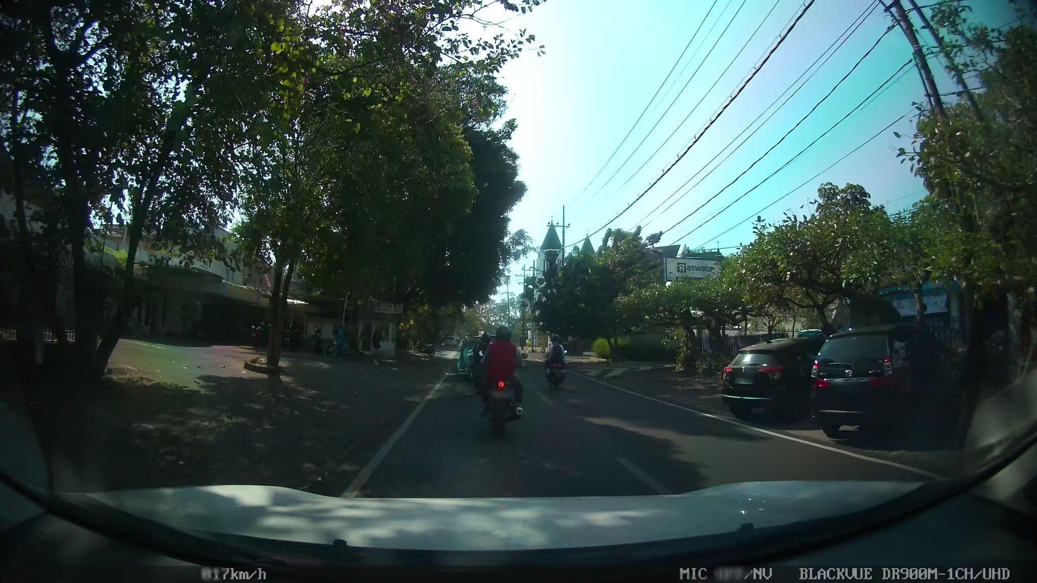 Street view near Buring Homestay, Malang — © kaart_2 (CC BY-SA · Mapillary)