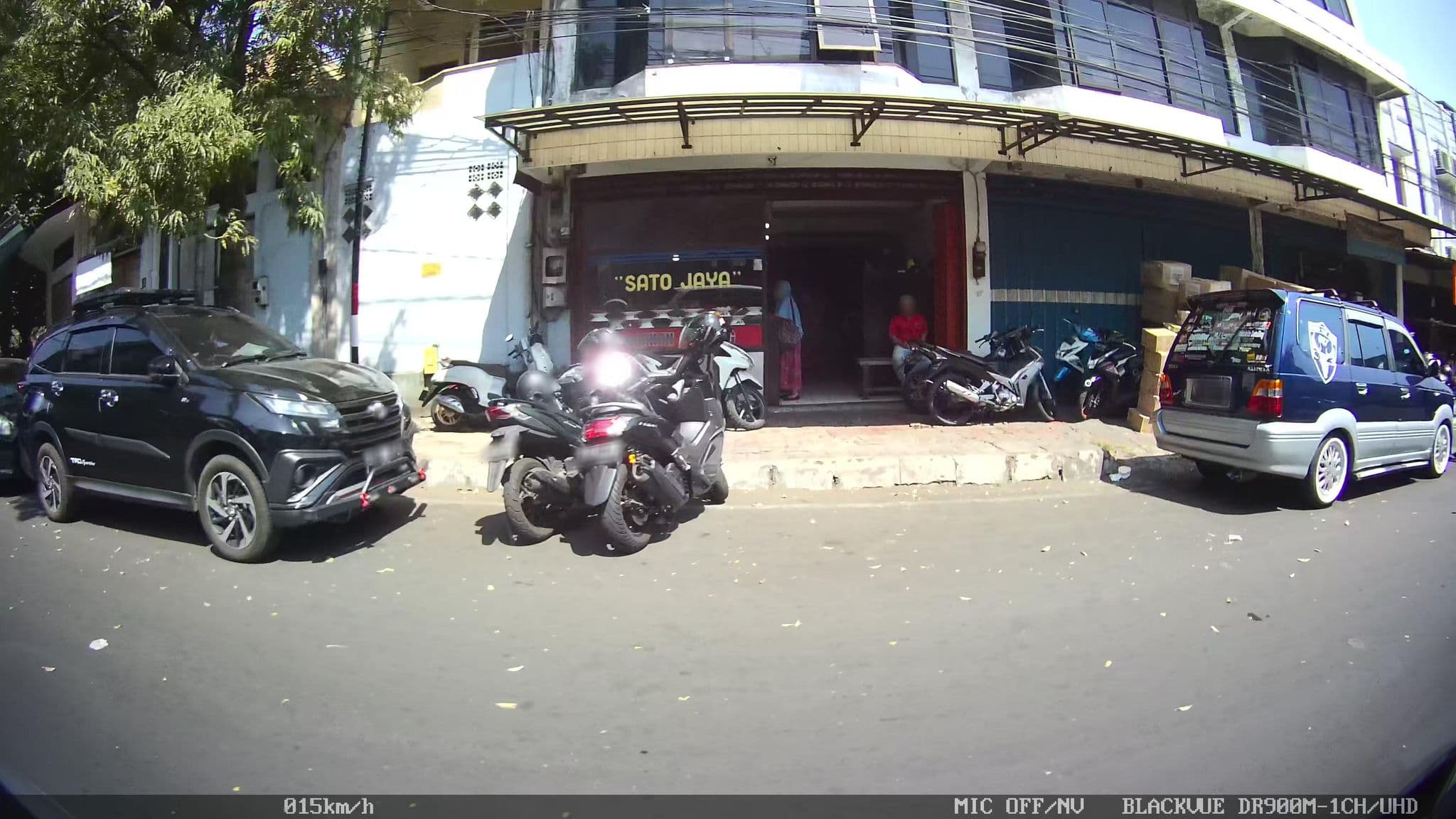 Street view near Hotel Violet Syariah Malang, Malang — © kaart_2 (CC BY-SA · Mapillary)