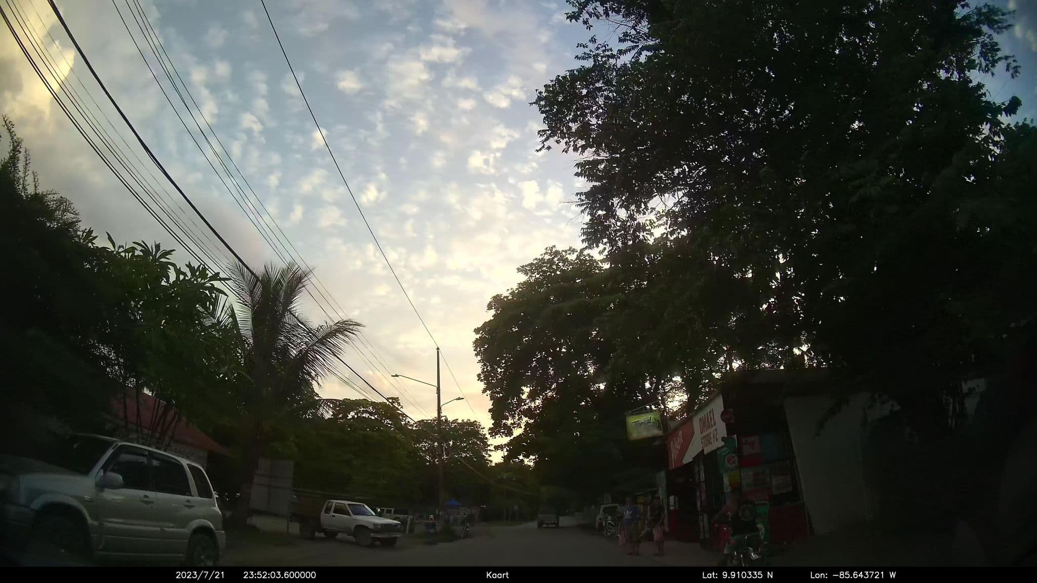 Street view near Hotel Playa Garza, Sámara — © kaart_2 (CC BY-SA · Mapillary)