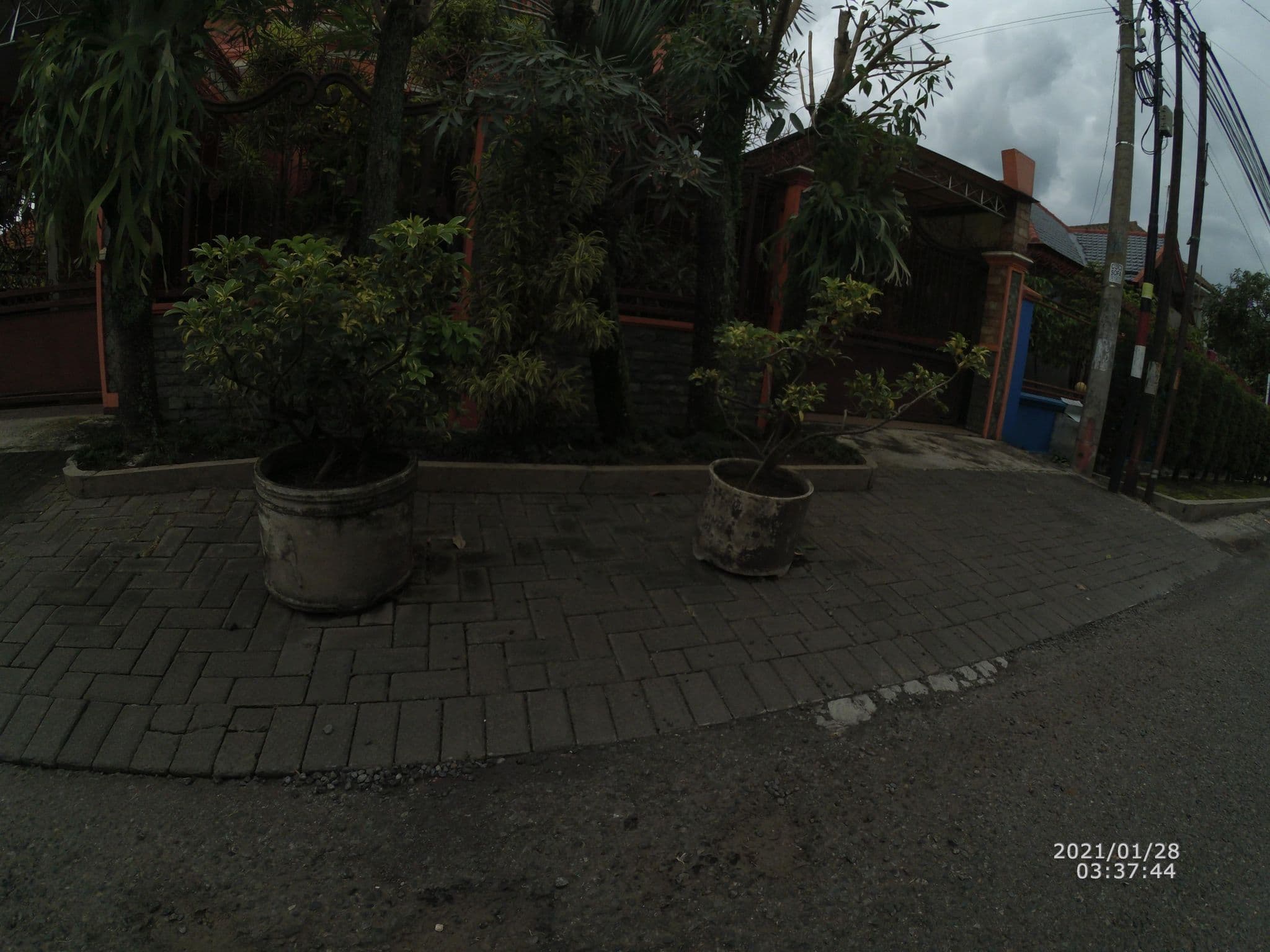 Street view near Griya Semanggi, Malang — © maphunter_id (CC BY-SA · Mapillary)
