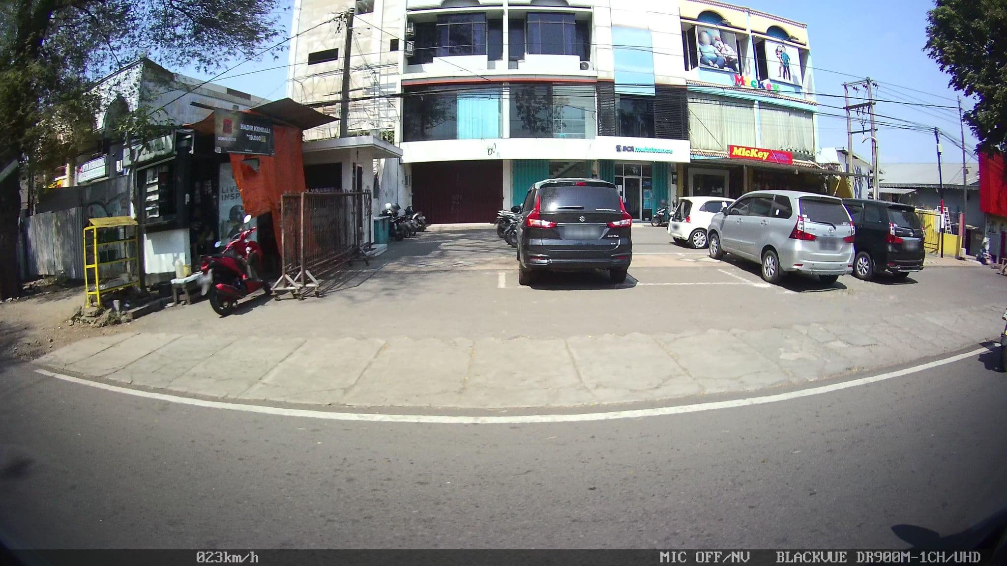 Street view near The Alana By Aston, Malang — © kaart_2 (CC BY-SA · Mapillary)