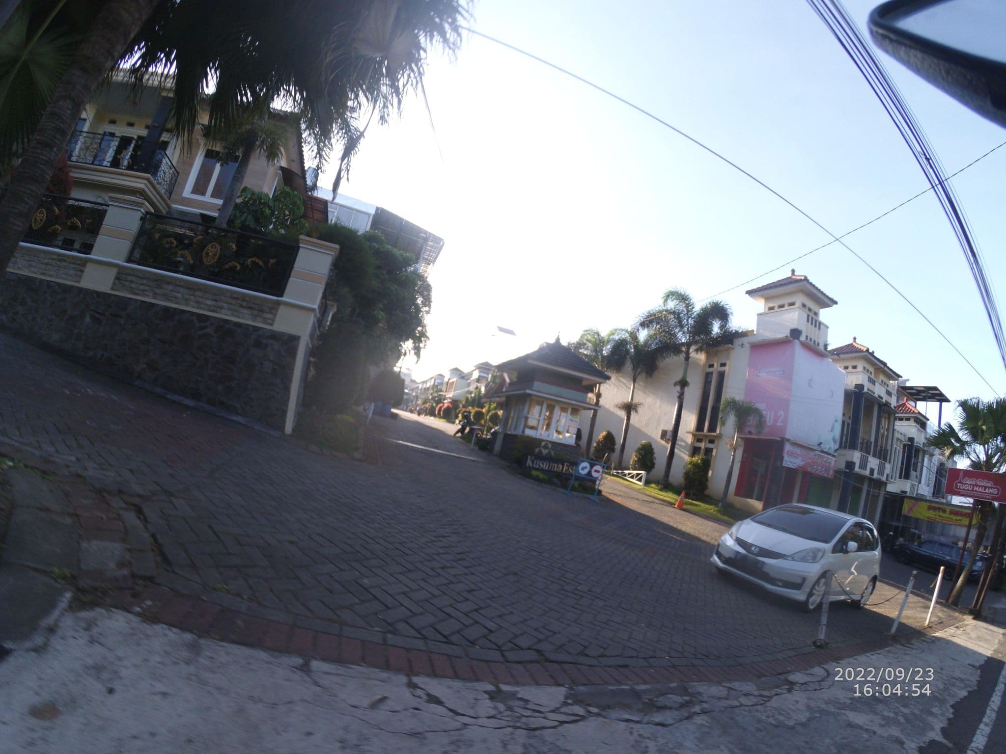 Street view near Villa Homestay Blessed Agro Kusuma Batu Malang 5 bedrooms, Batu — © maphunter_id (CC BY-SA · Mapillary)
