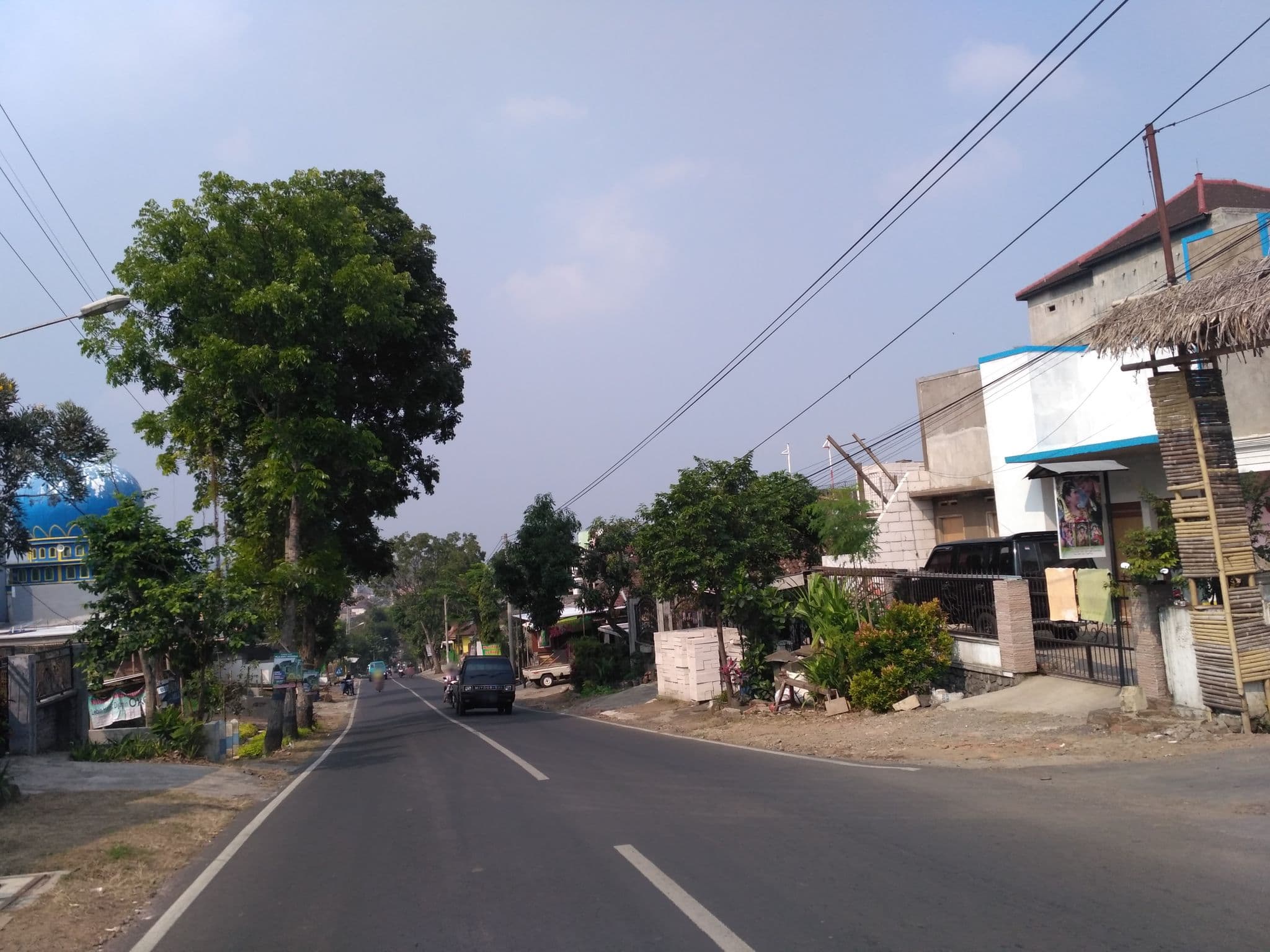 Street view near Transformer Center, Batu — © adi_sucipto (CC BY-SA · Mapillary)