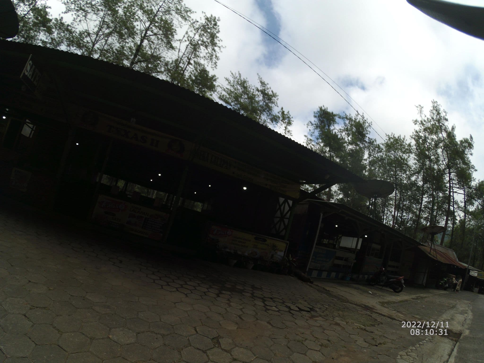 Street view near Villa Salma, Songgoriti, Batu — © maphunter_id (CC BY-SA · Mapillary)