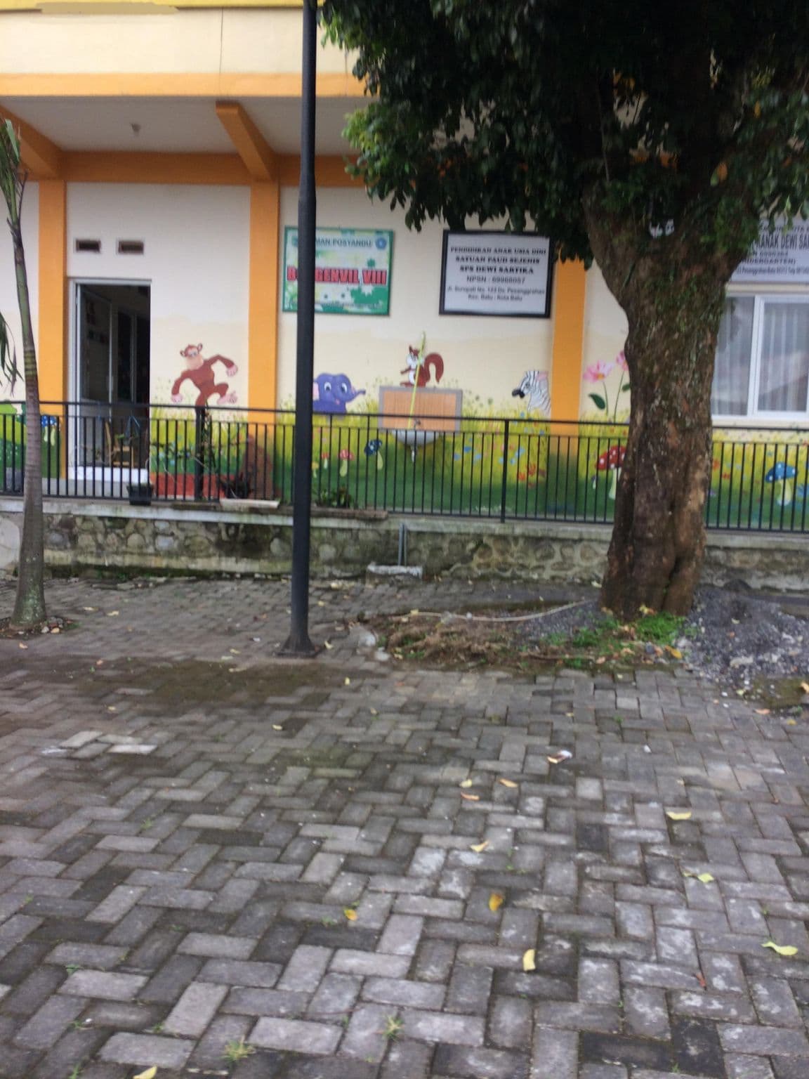 Street view near Villsa Homestay, Batu — © maphunter_id (CC BY-SA · Mapillary)