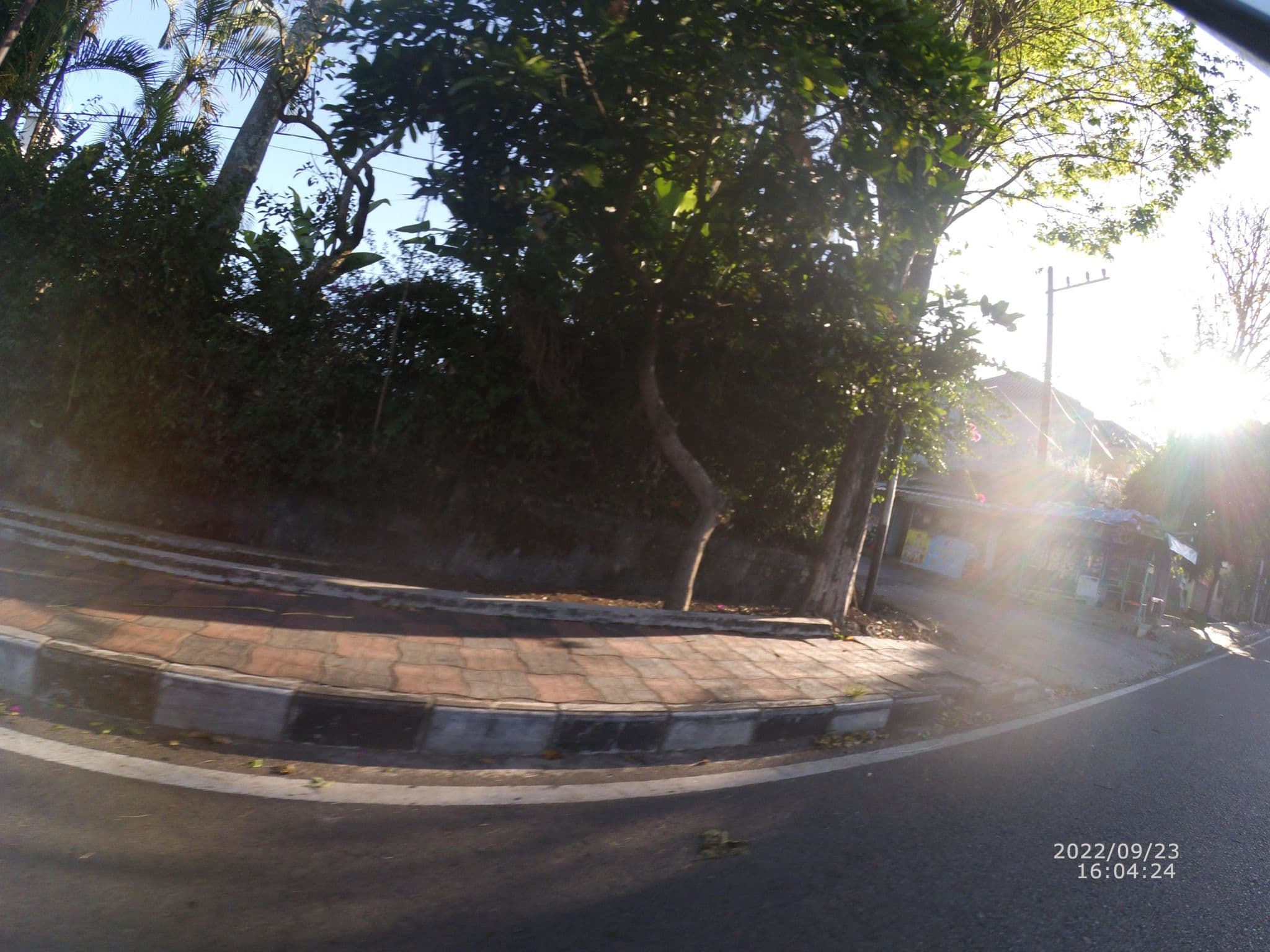 Street view near Villa Club Bunga resort, Batu — © maphunter_id (CC BY-SA · Mapillary)