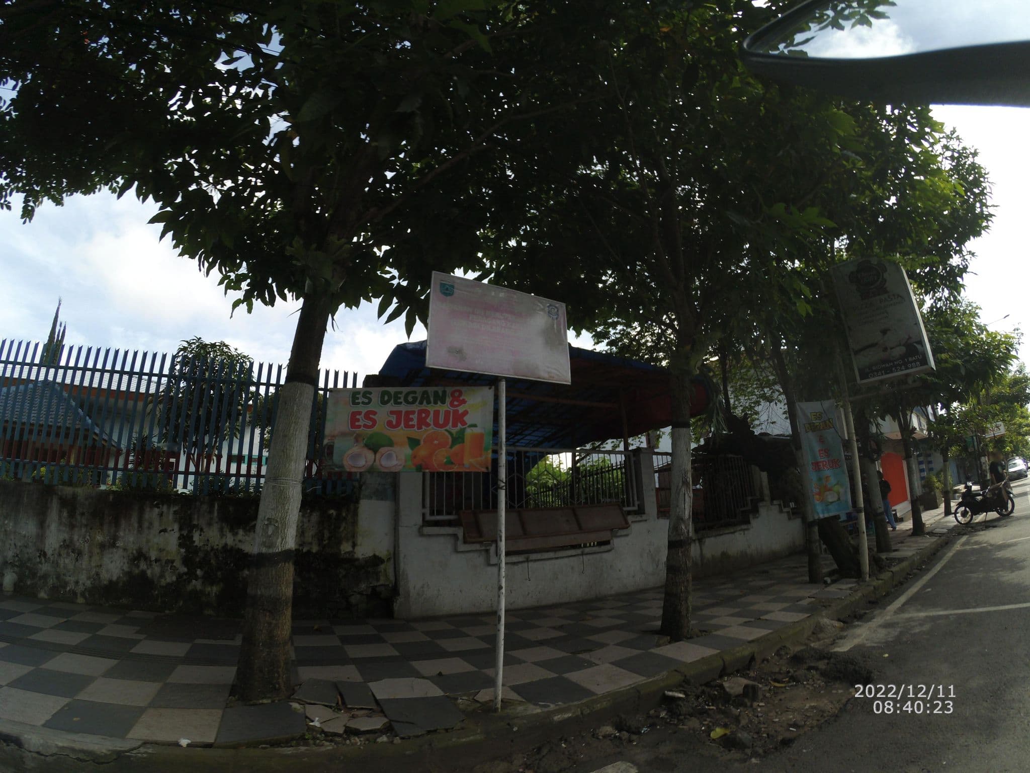 Street view near Villa Bhagawanta, Batu — © maphunter_id (CC BY-SA · Mapillary)