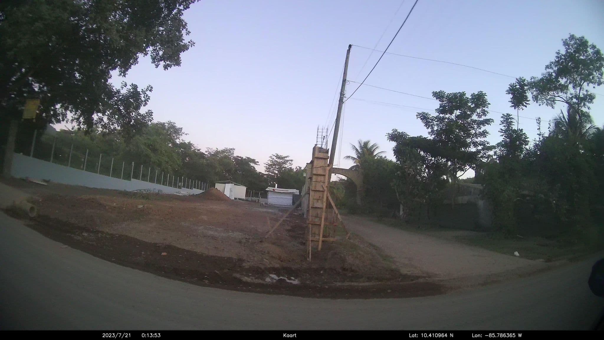 Street view near La Carolina., Tamarindo