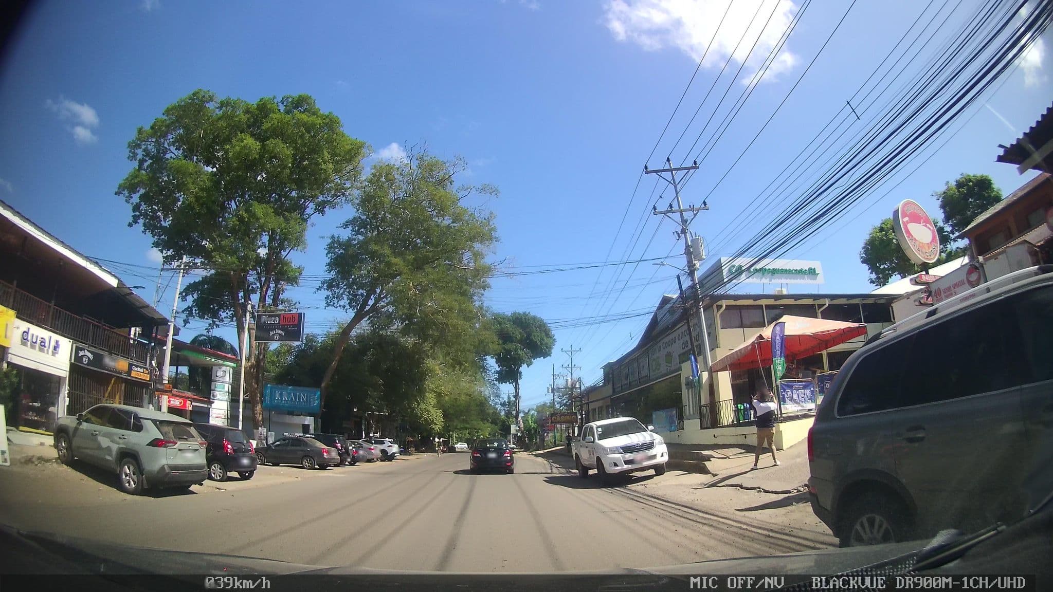 Street view near Backpacker's Hostel, Sardinal — © kaart_4 (CC BY-SA · Mapillary)