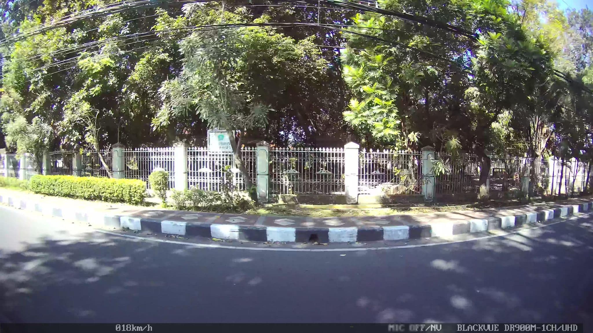 Street view near Travelink Future (PT. Nirwana Wisata Express), Sidoarjo — © kaart_2 (CC BY-SA · Mapillary)