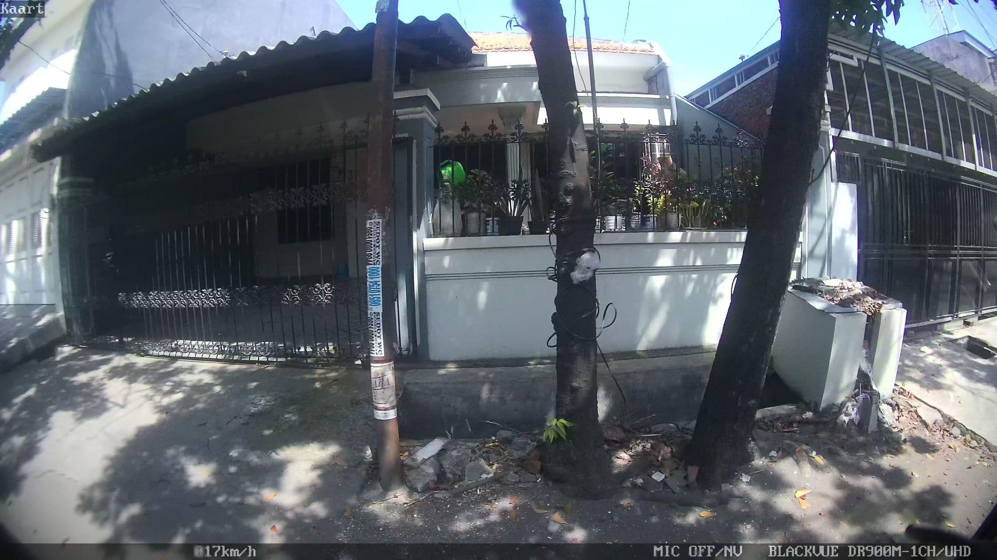 Street view near Wisma Remaja, Surabaya — © kaart_2 (CC BY-SA · Mapillary)